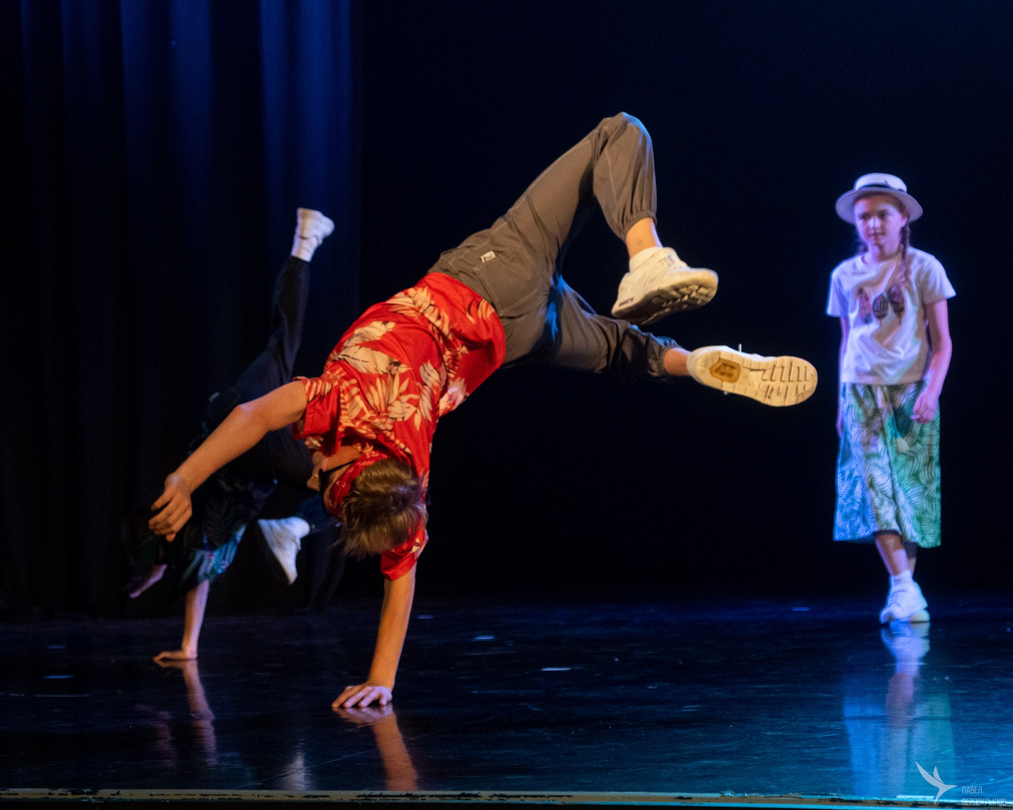 Студия танца «Лови Момент». Репортажный фотограф в Казани Павел Серпокрылов