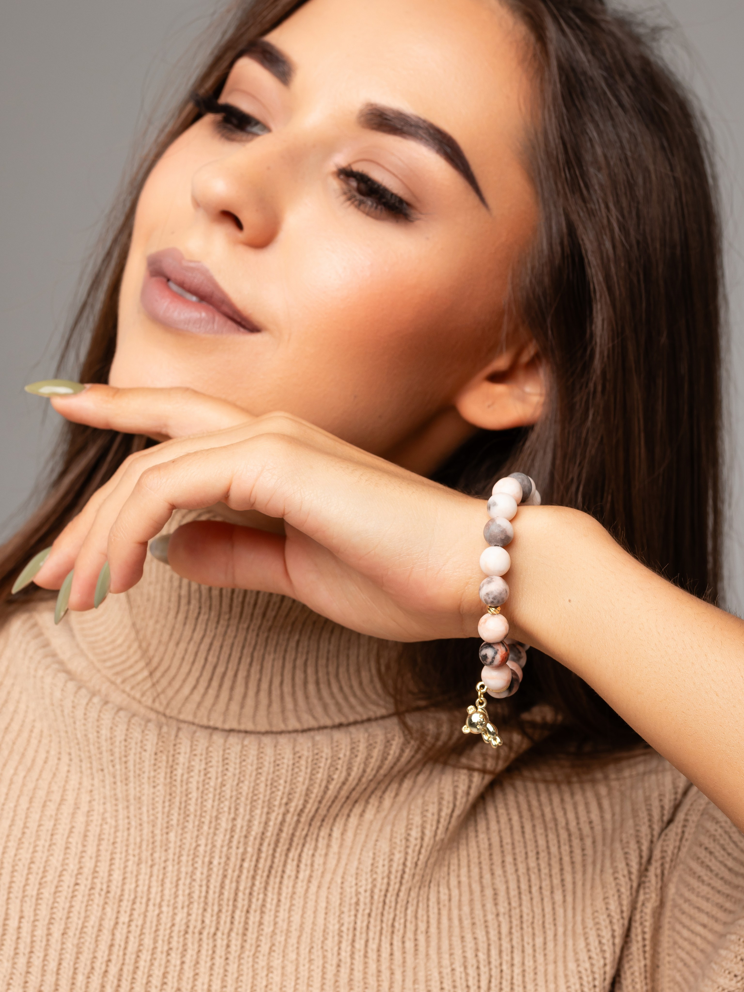 Браслеты камень. Фотограф в Краснодаре Арина Кудряшова