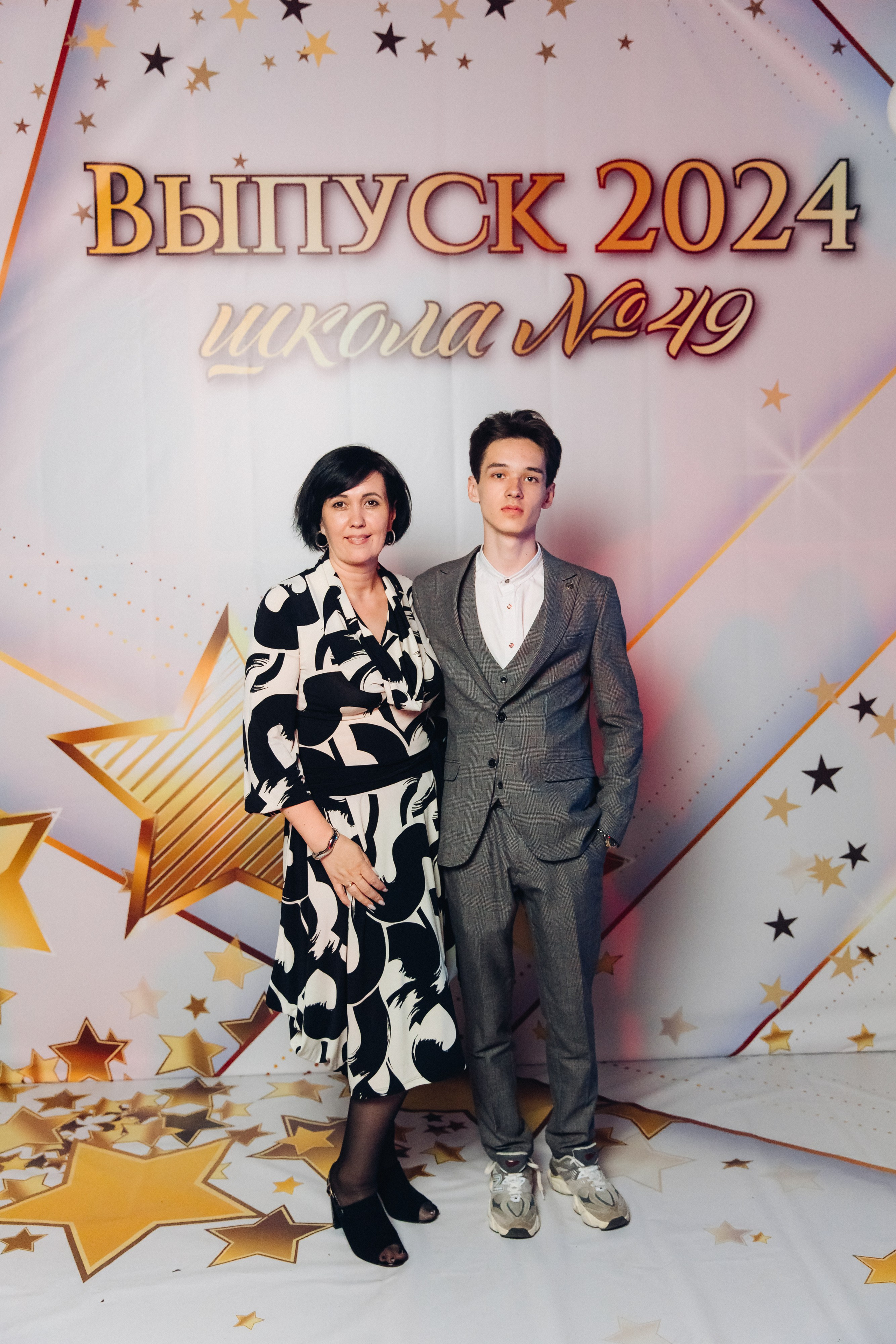 Выпускной вечер. 49 школа. Баран на корове. Свадебный и семейный фотограф в Улан-Удэ