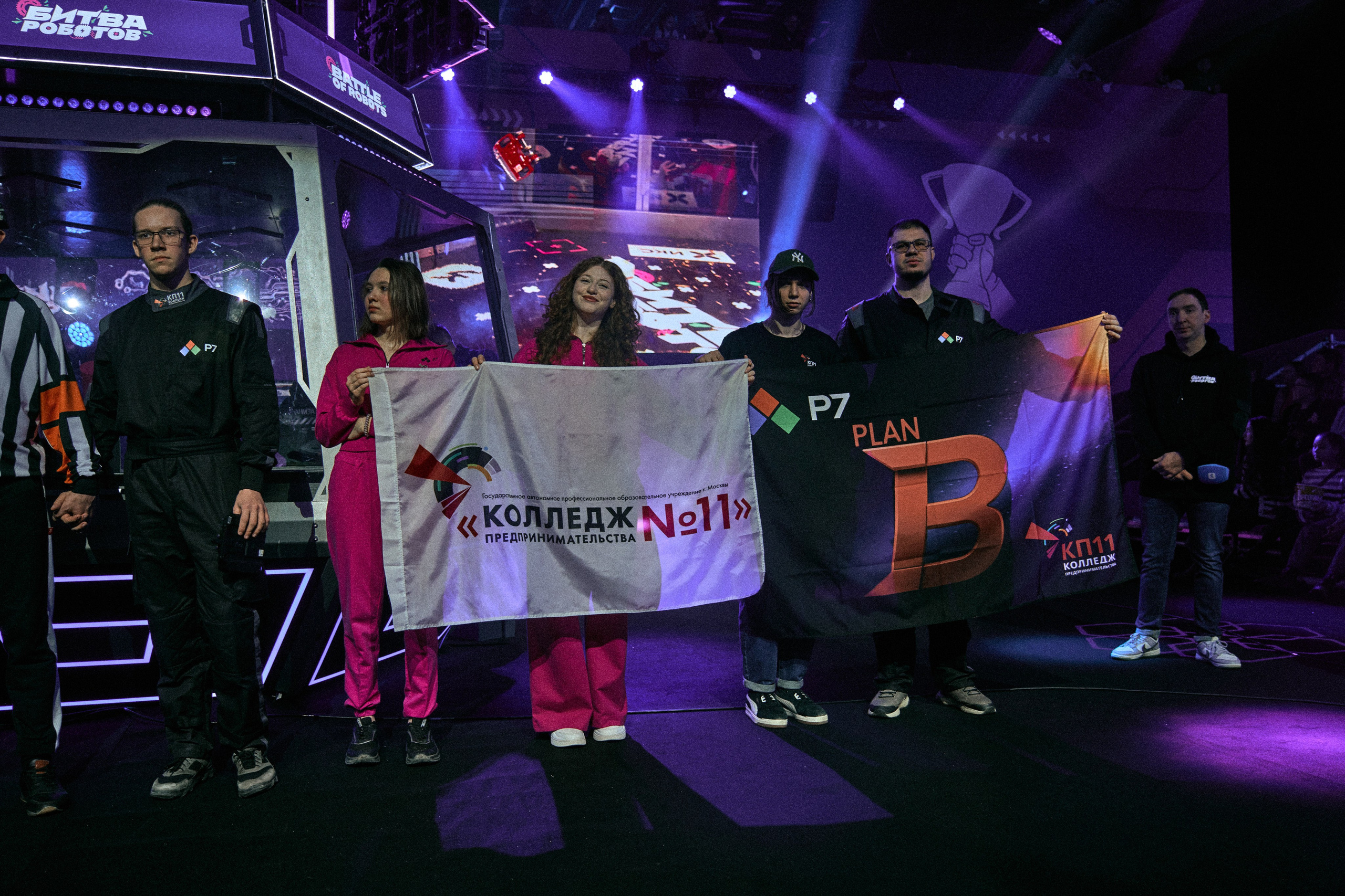 БИТВА РОБОТОВ / ФИНАЛ 2025. Фотограф мероприятий / Ваши воспоминания — Моя забота