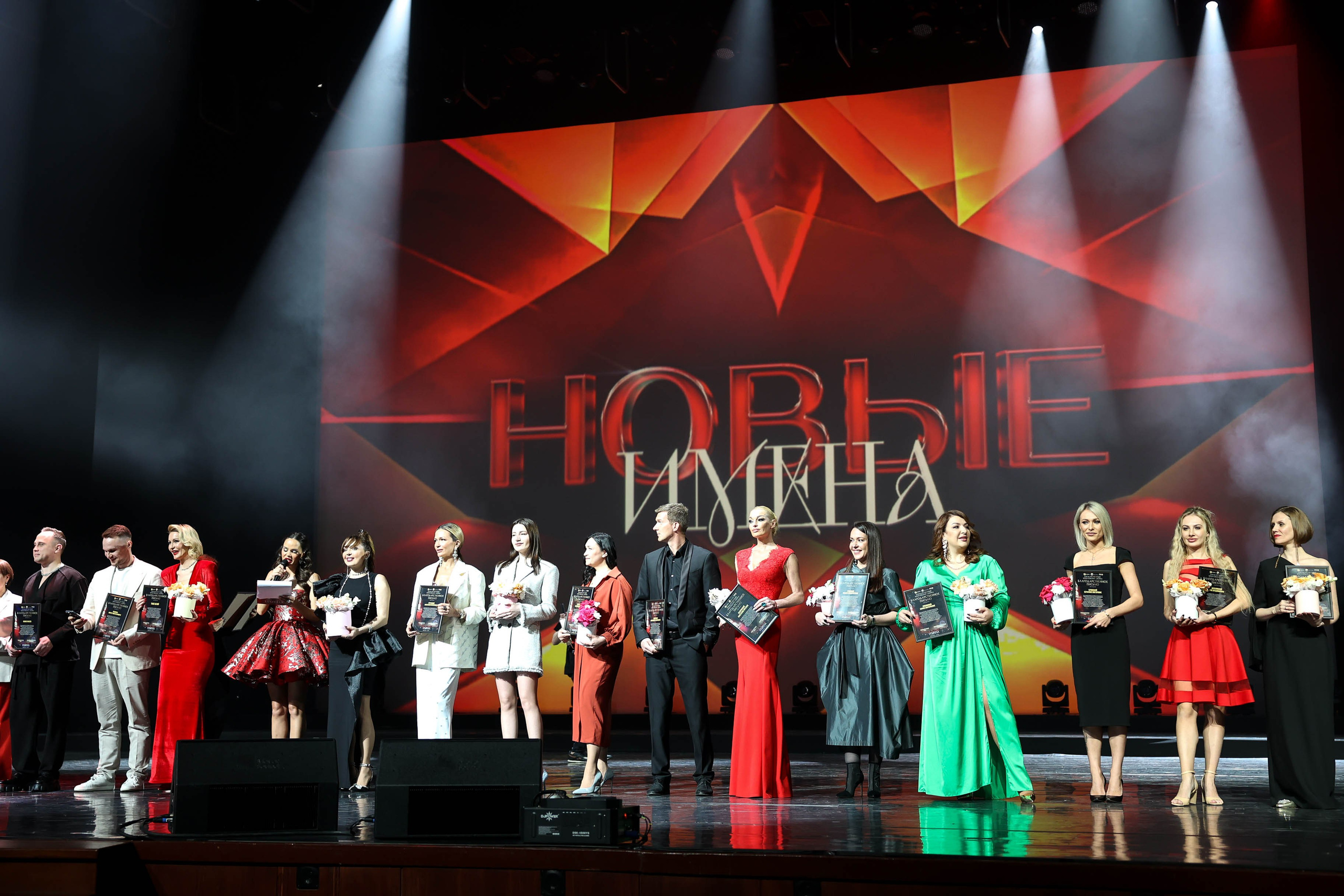 КРЕМЛЕВСКИЙ ДВОРЕЦ. НАГРОЖДЕНИЕ НОВЫЕ ИМЕНА. Свадебный, репортажный, фотограф Москва и Московская область