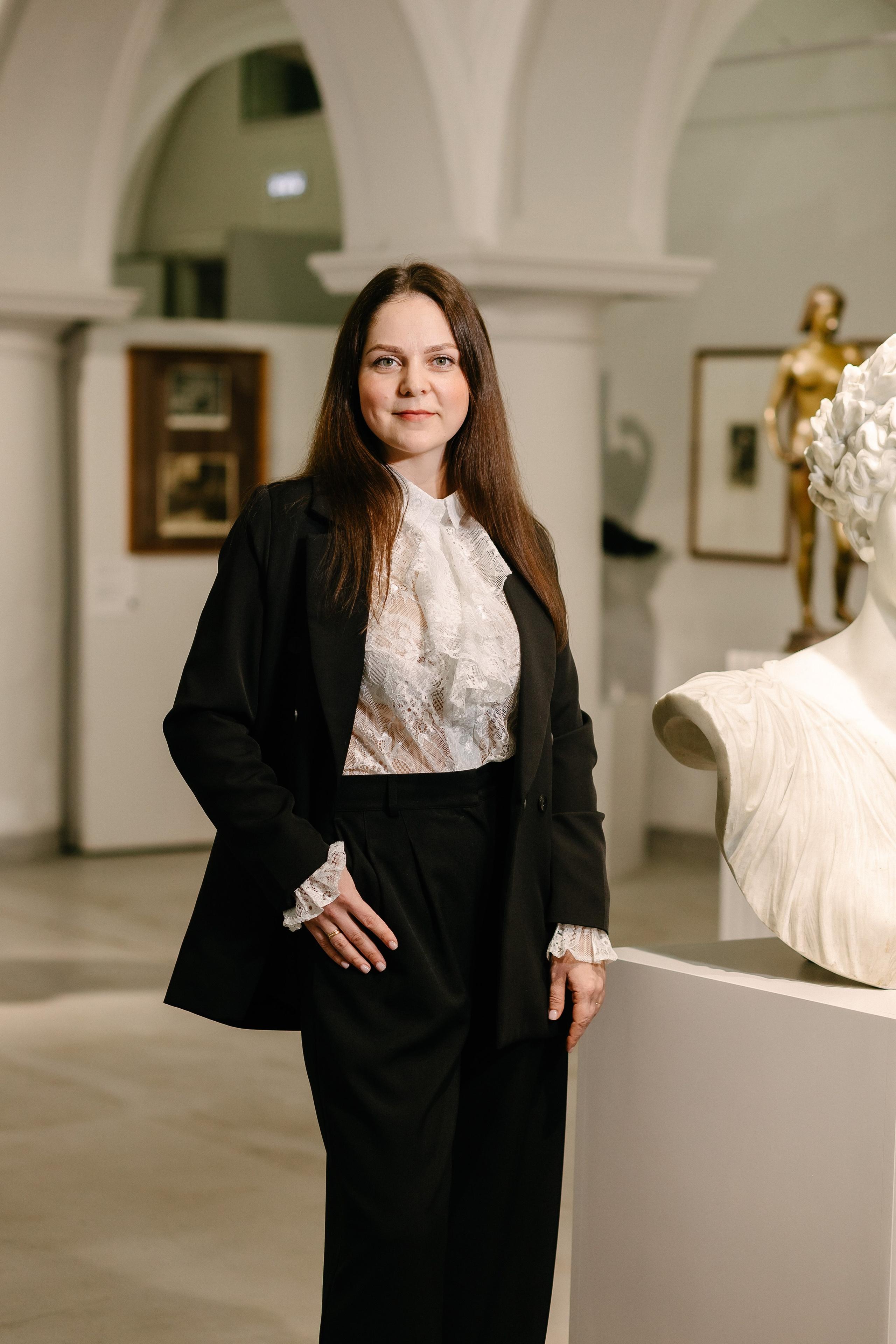 Подружки в музее. Свадебный, семейный и детский фотограф в Калининграде Елена Кравцова