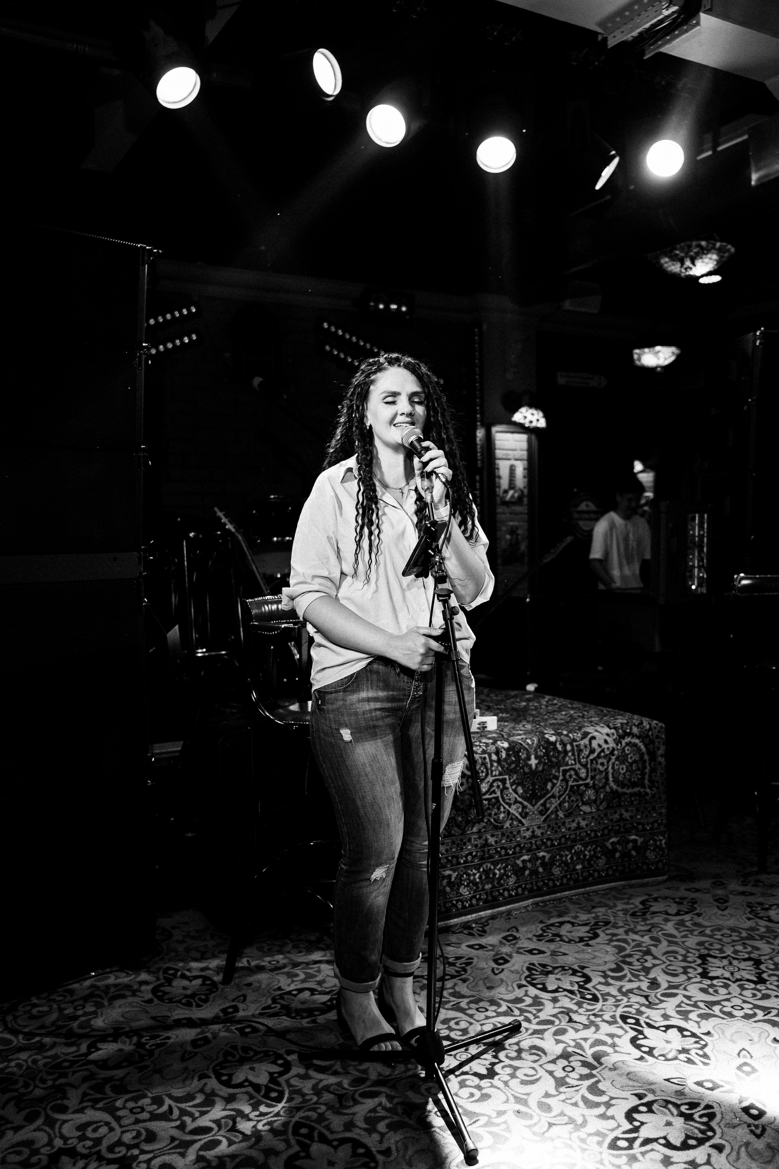 Квартирник. Семейный и портретный фотограф в г. Орск Алишер Азимов