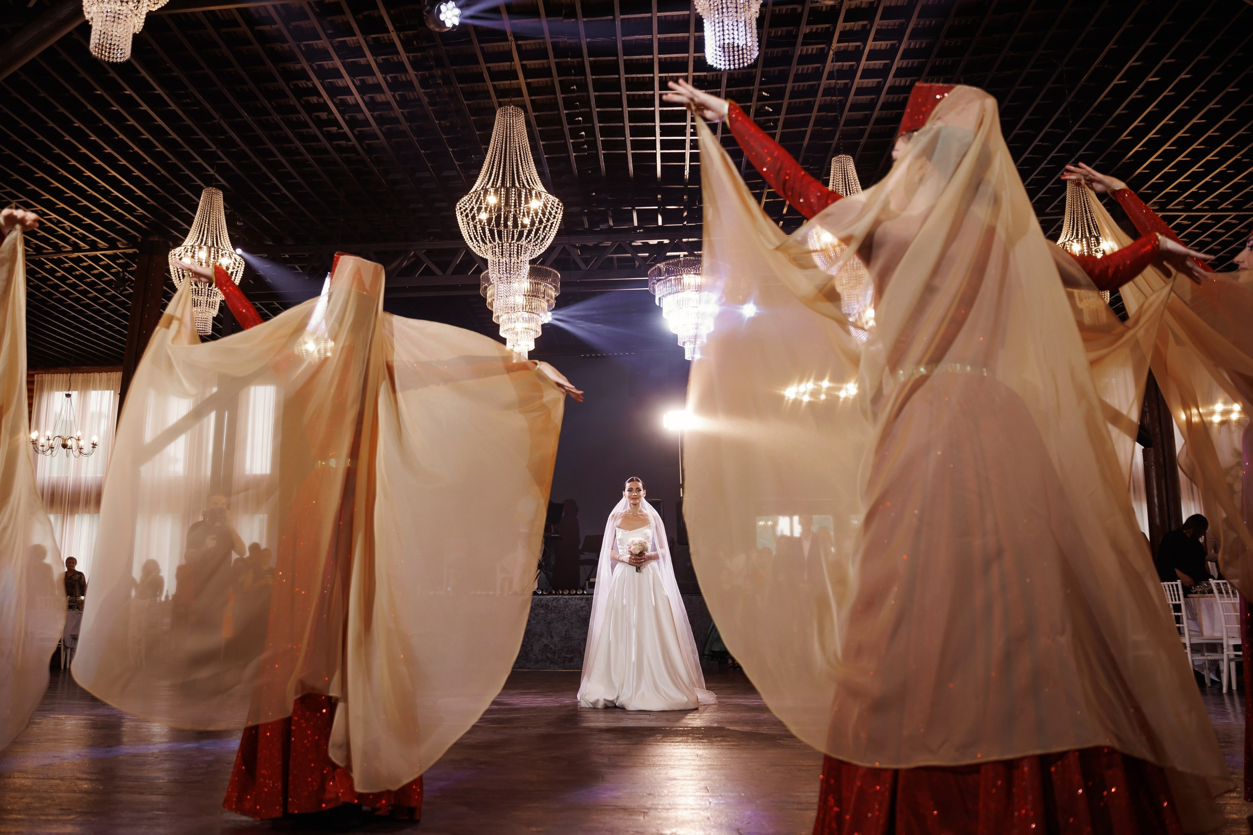 Профессиональный свадебный фотограф в Сочи для вашего идеального дня. Свадебный фотограф в Абхазии, Сухум, Гагра, Сочи