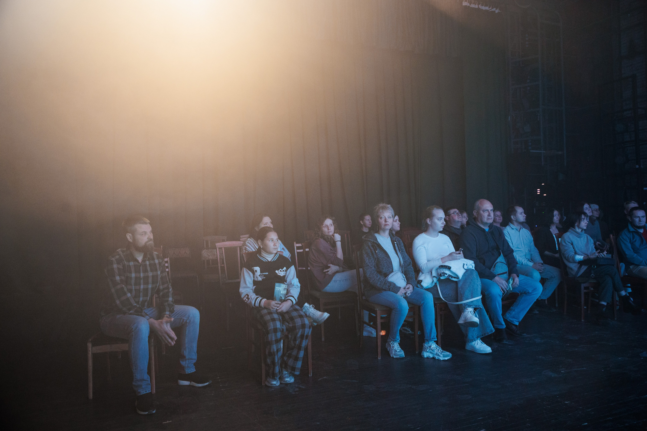 Песнь трех миров. Фотограф городских и семейных событий Артем Карпухин