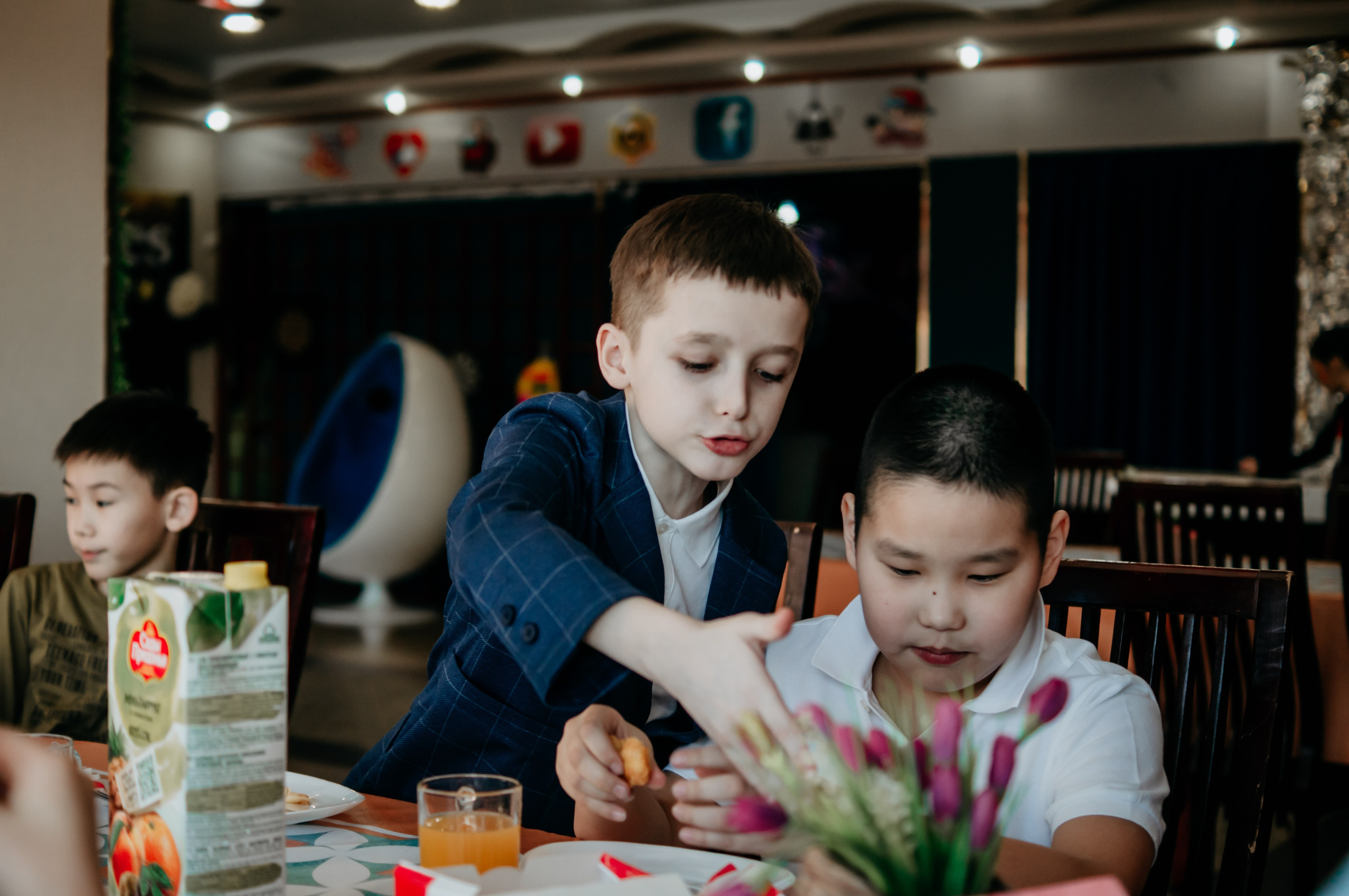 Детский фотограф в Улан-Удэ. сьемка утренников, школьных выпускных и детских праздников. Фотограф в Улан-Удэ. Свадебный фотограф в Улан-Удэ