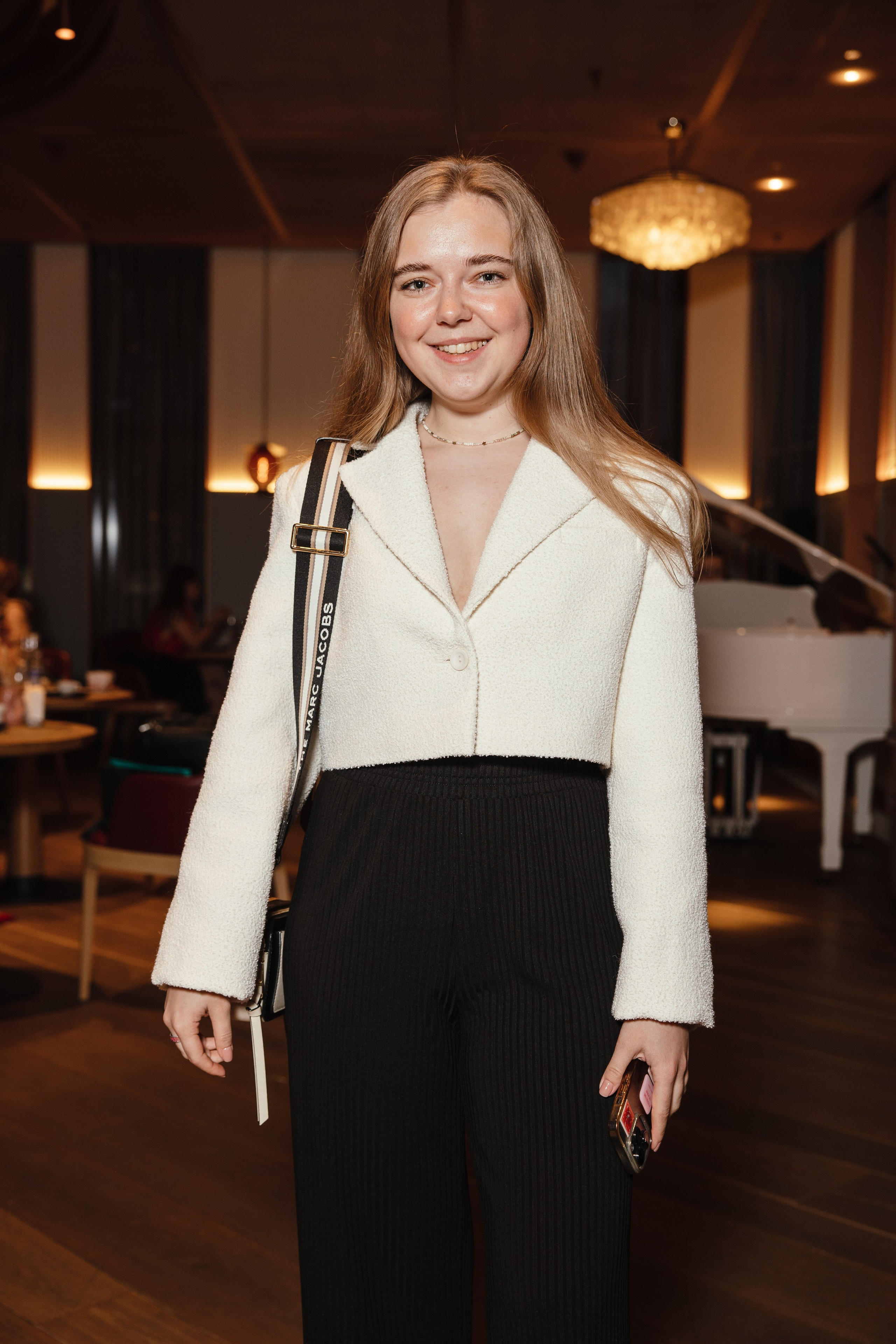 Презентация Russian Fashion Dom в ресторане Shagal. Контент фотограф в Москве и области Елена Кулакова