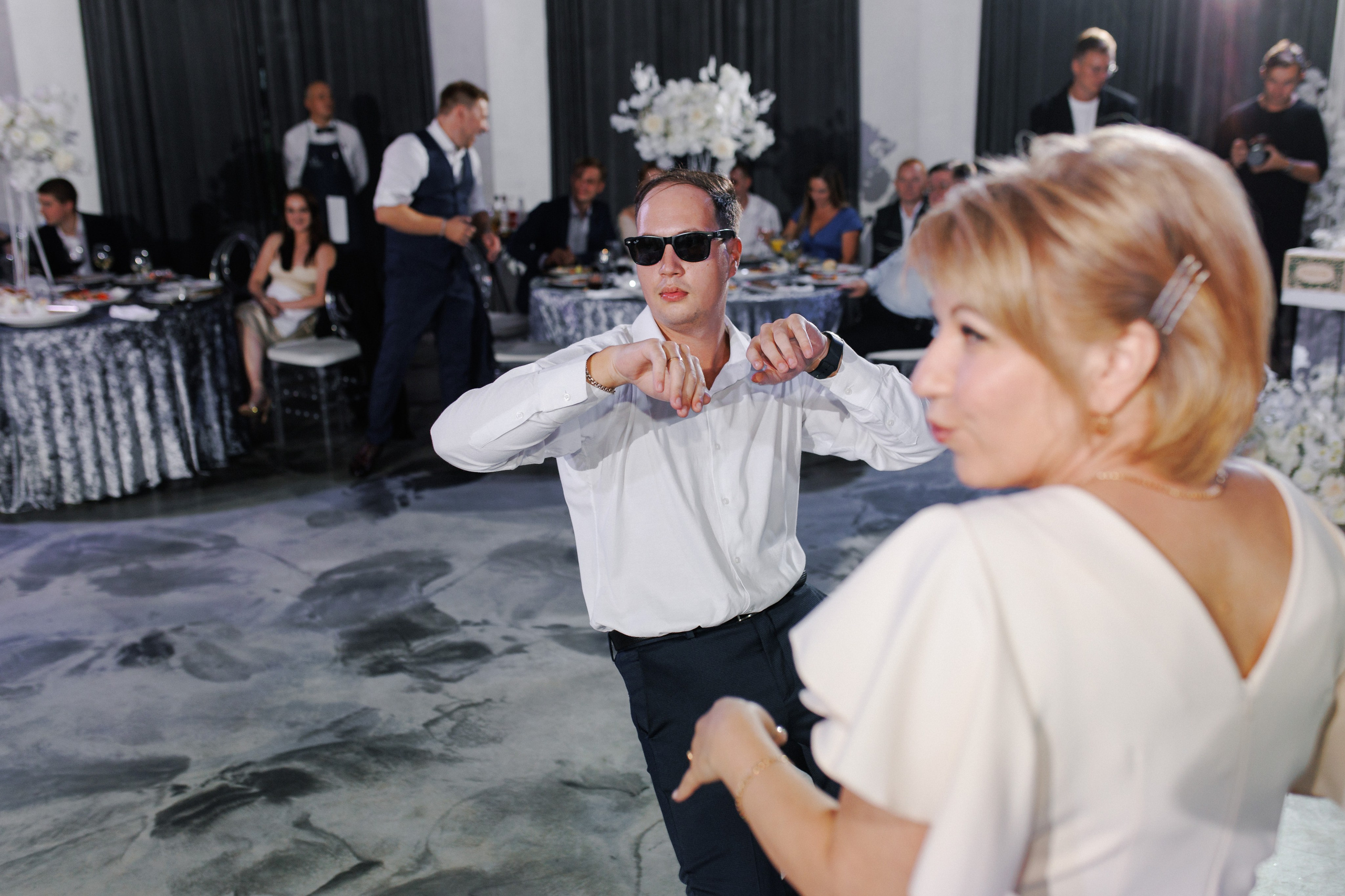 Свадебная фотосессия и банкетная часть в усадьбе СПБ. Свадебный фотограф СПБ