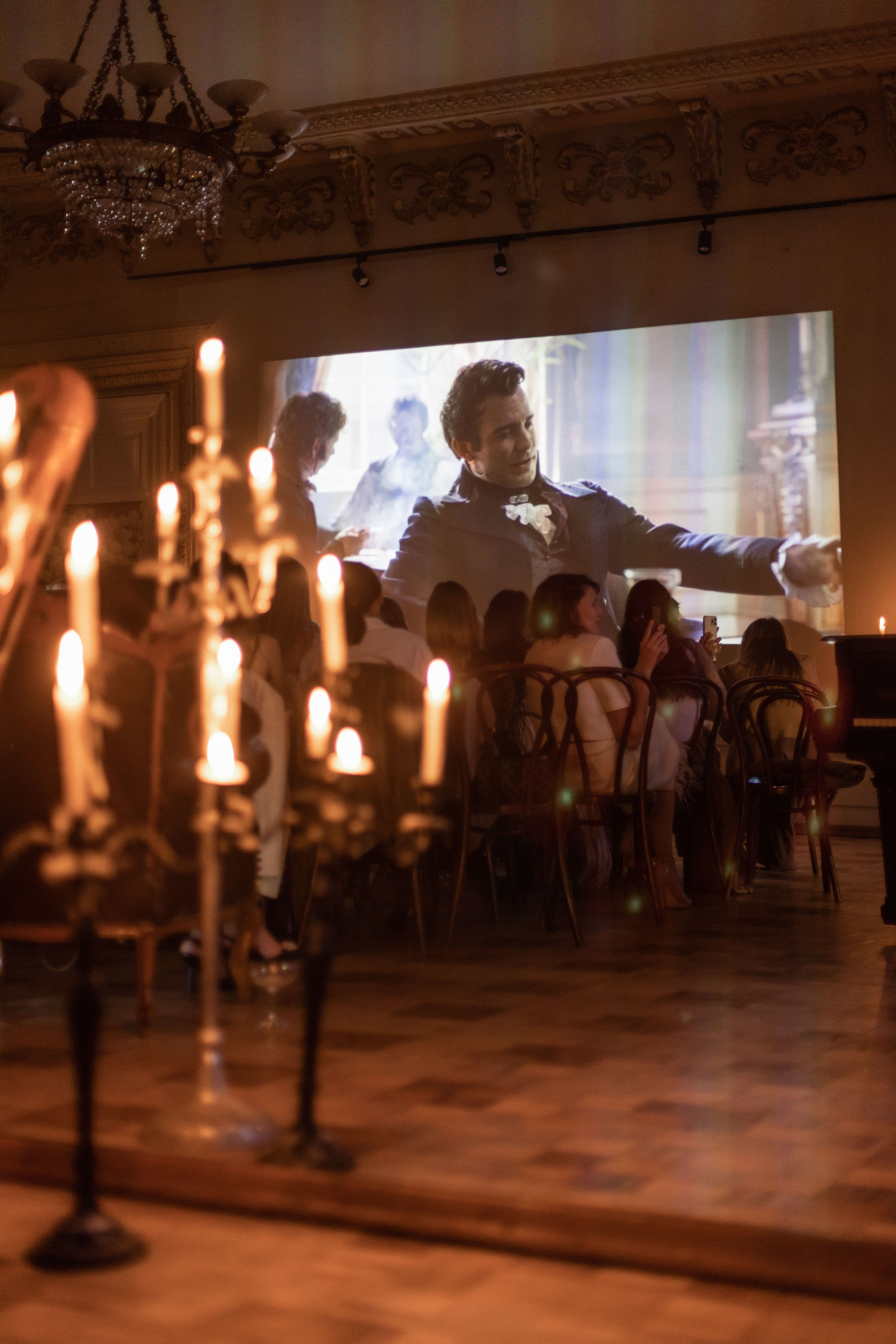 Кинопоказ в особняке. Фотограф в Москве Десятова Ксения