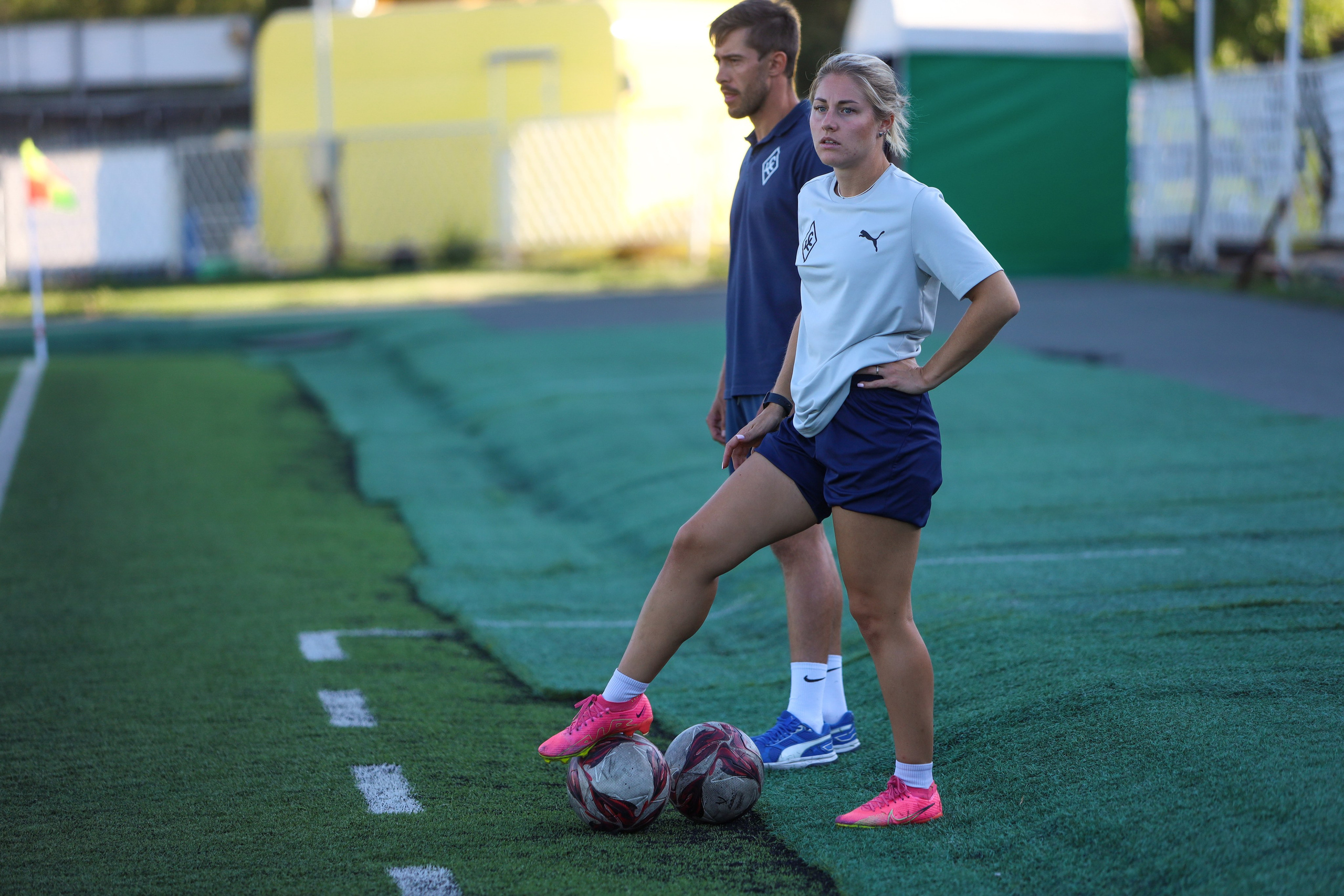 Крылья Советов — Мастер-Сатурн. Молодежная лига по футболу среди женских команд. Спортивный фотограф в Самаре