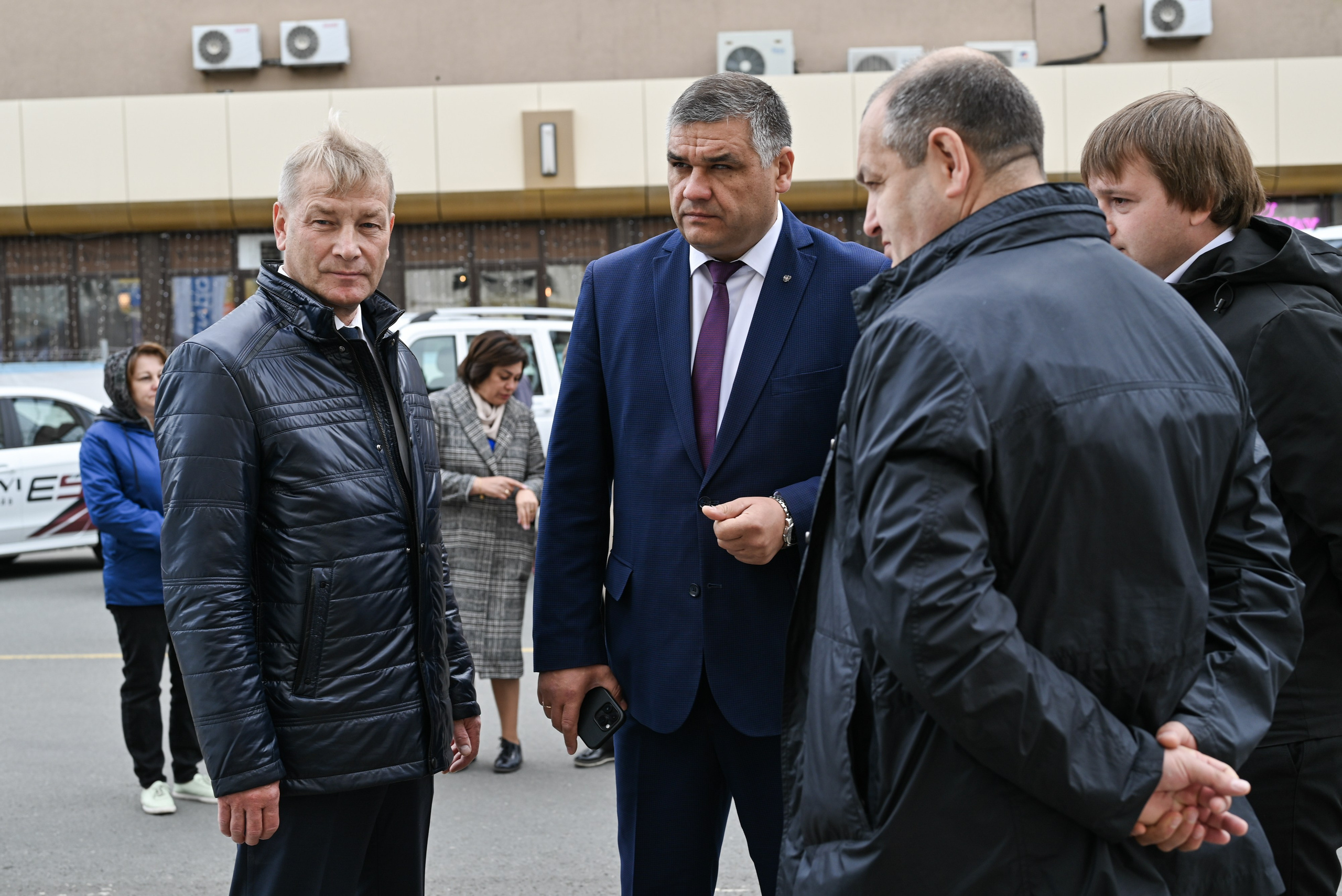 ЛУИДОР выставка. Свадебный и семейный фотограф в Уфе Александров Максим