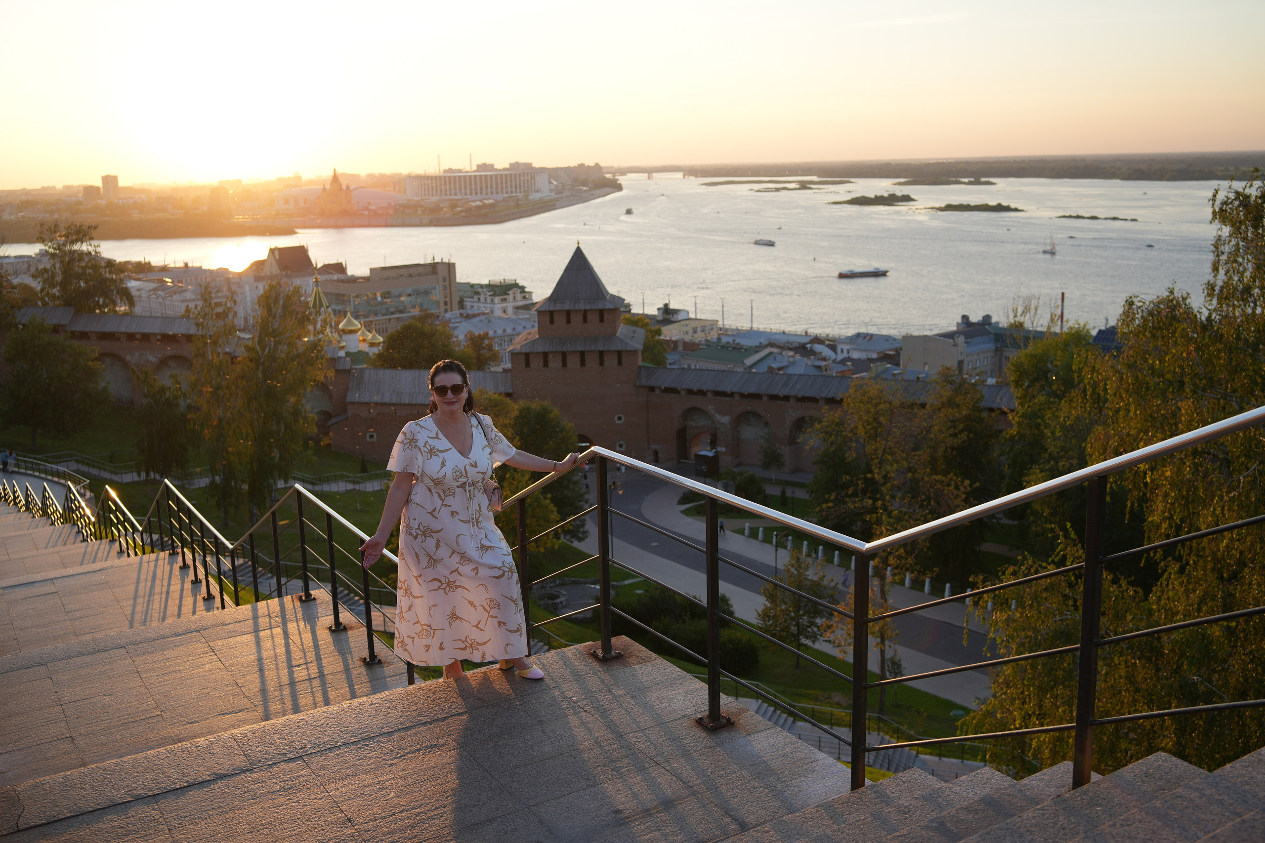 СРАВНЕНИЕ Кремль (без обработки 1500 час). Фотограф Нижний Новгород Татьяна Кэйод