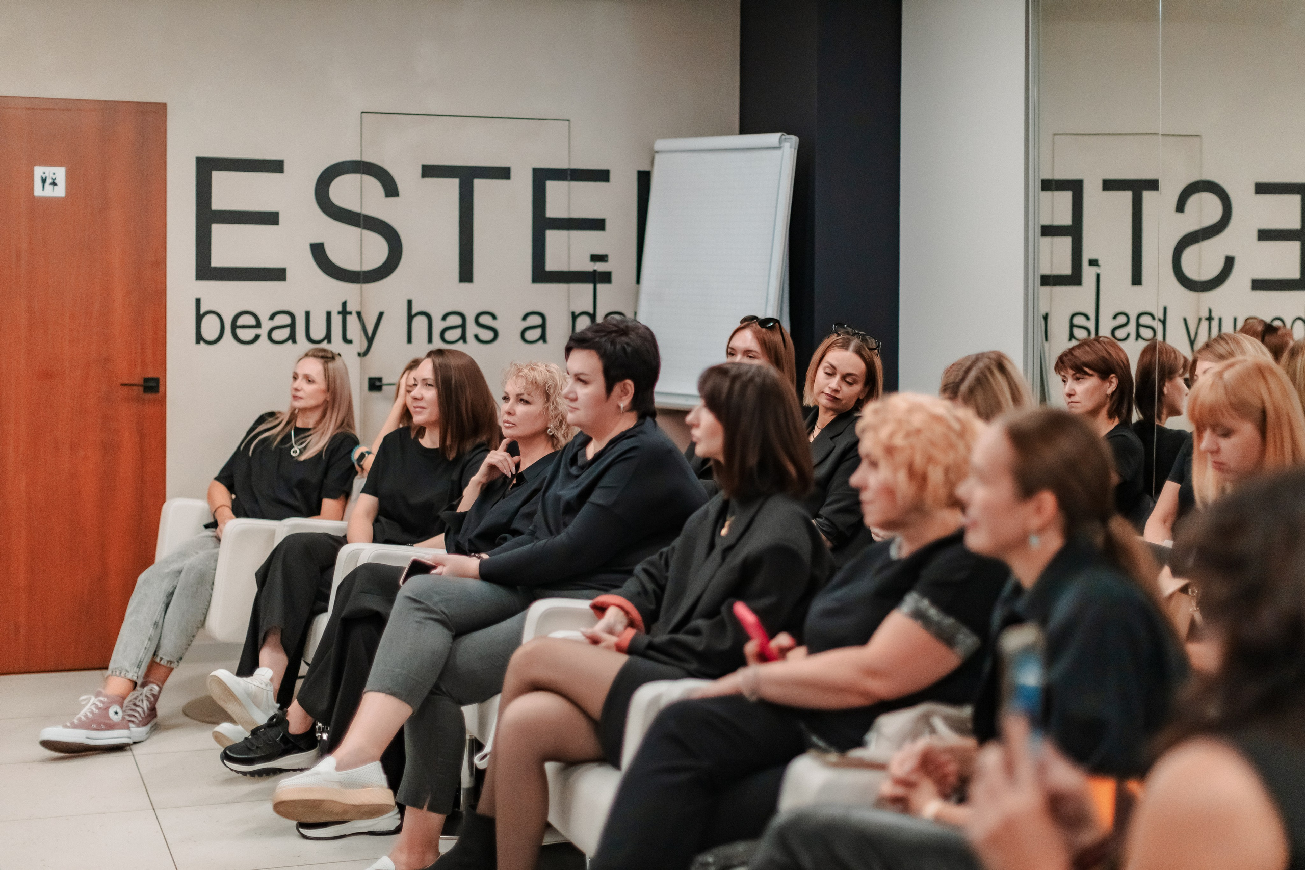 Репортажная съёмка мероприятий, праздников, презентаций. Фотограф и видеограф в Ставрополе Инна Попова