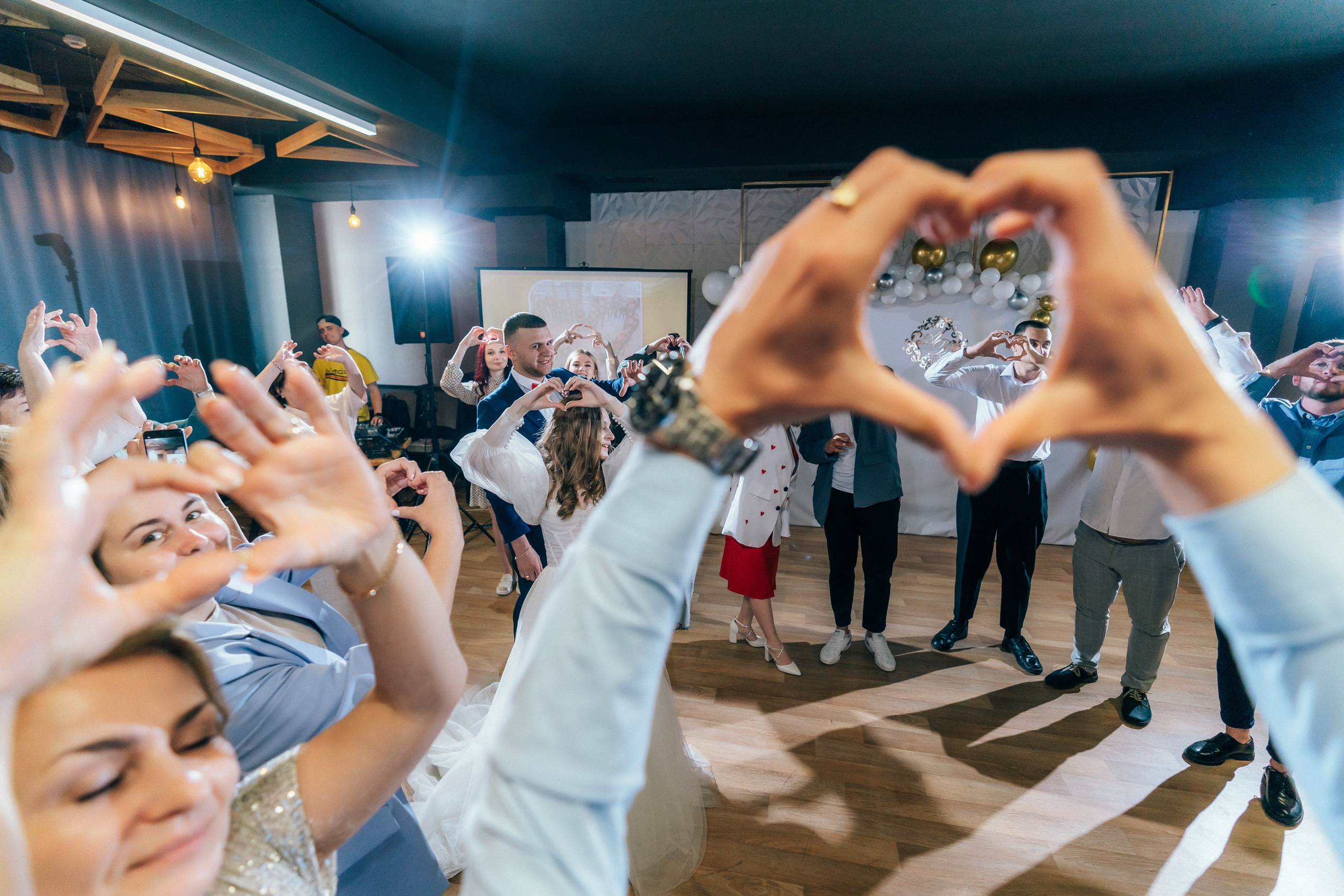 Красный кабриолет. Фотограф Ангарск Иркутск Ксения Король