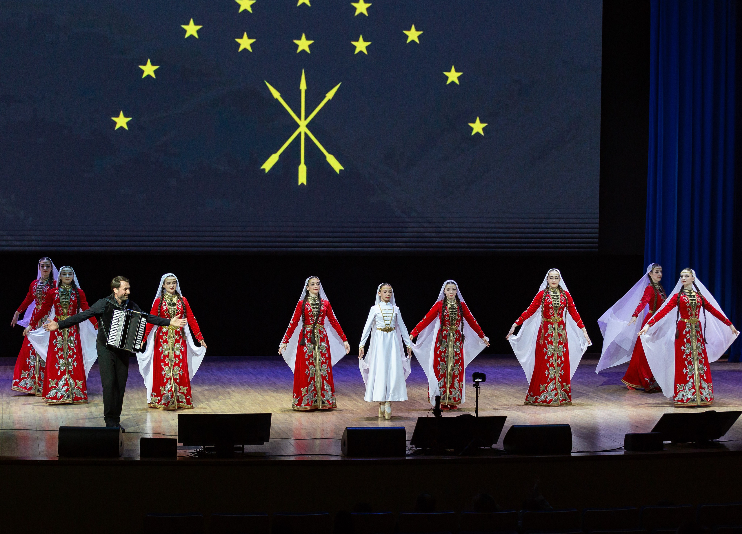 Юбилейный концерт танцевального коллектива «Адыги». Репортажный фотограф в Москве