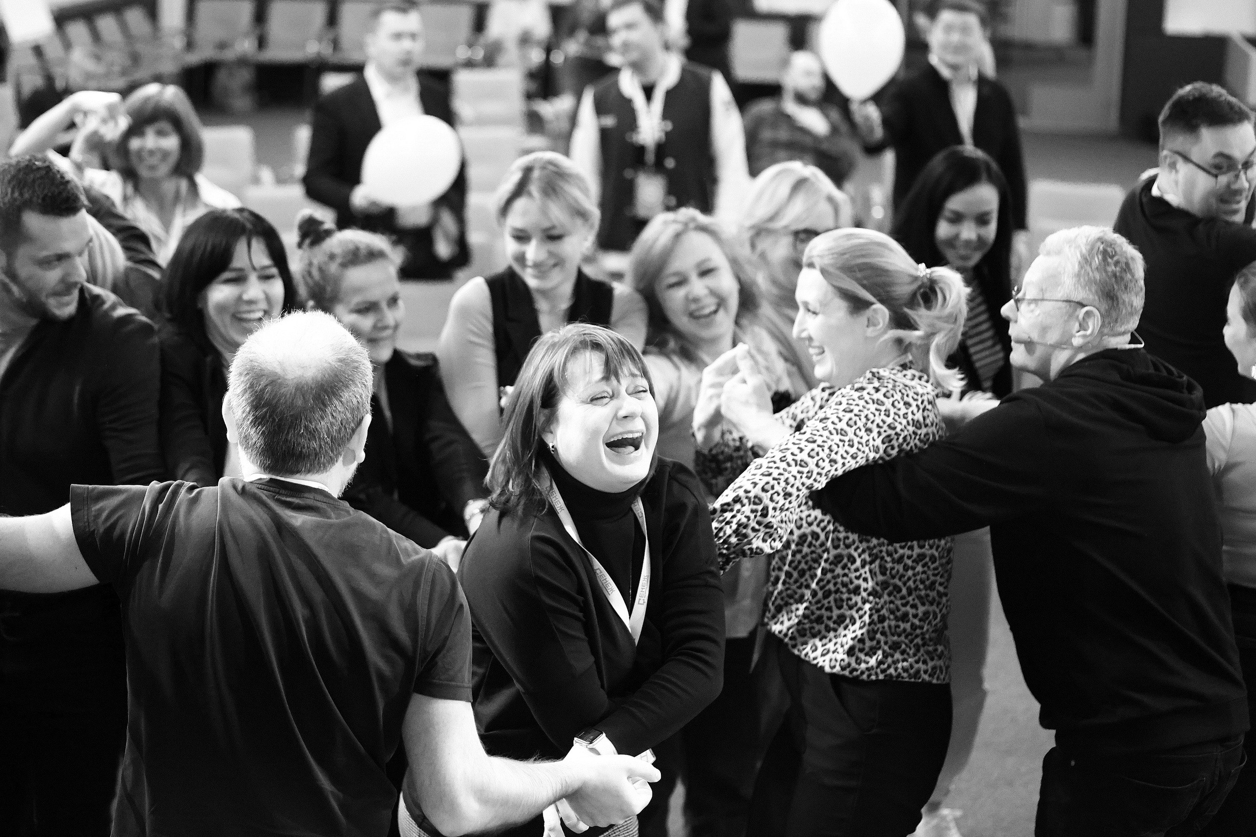 СЕНЕЖ. Публичные коммуникации лидеров. Фотографирую масштабные события, людей и их истории по всему миру. Константин Трубников