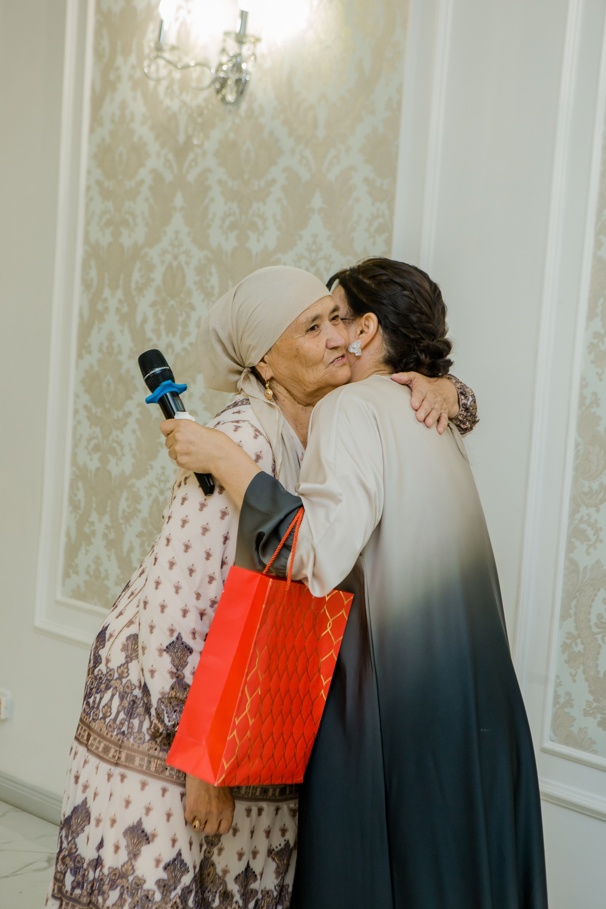 QYZ UZATU ZHADYRA. Свадебный и репортажный фотограф в Астане T.Yertay «Nomad media»