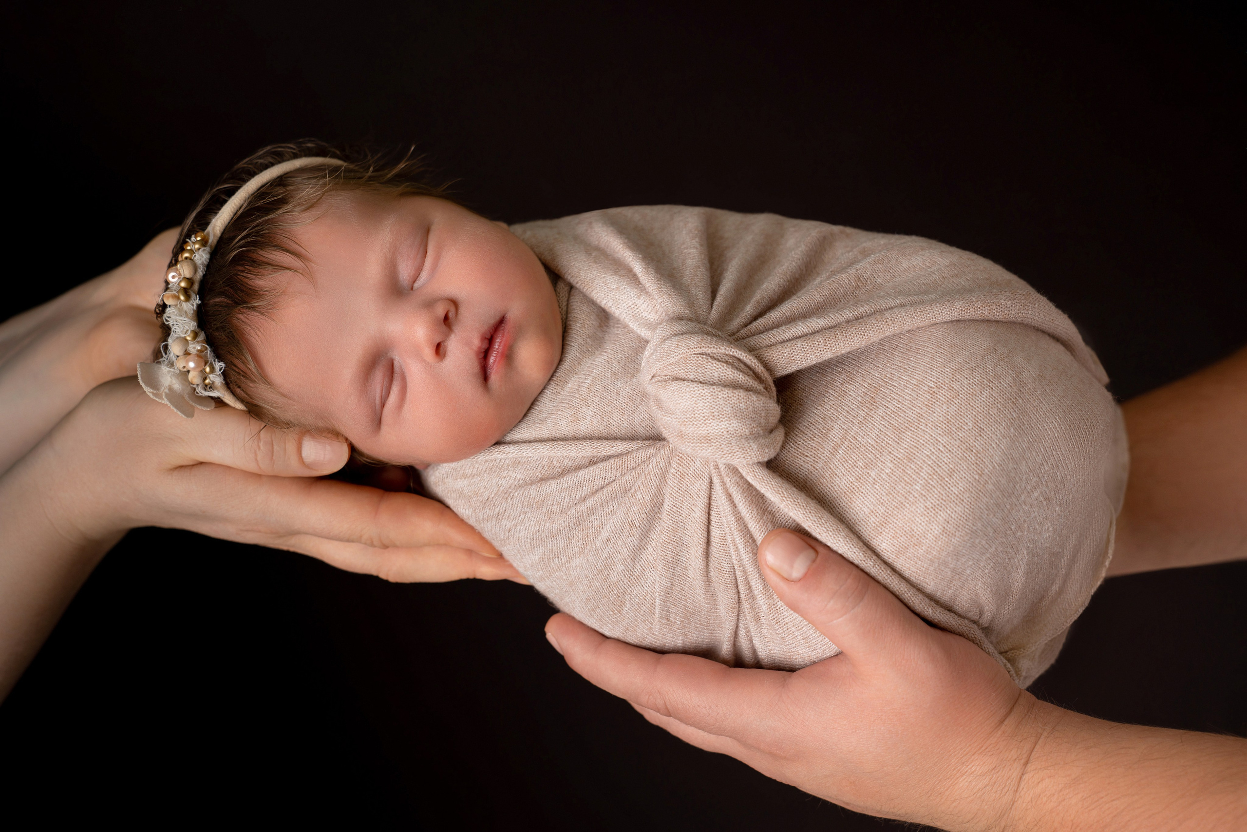 Ньюборн. Фотограф новорожденных Оренбург и свадебный фотограф Оренбург