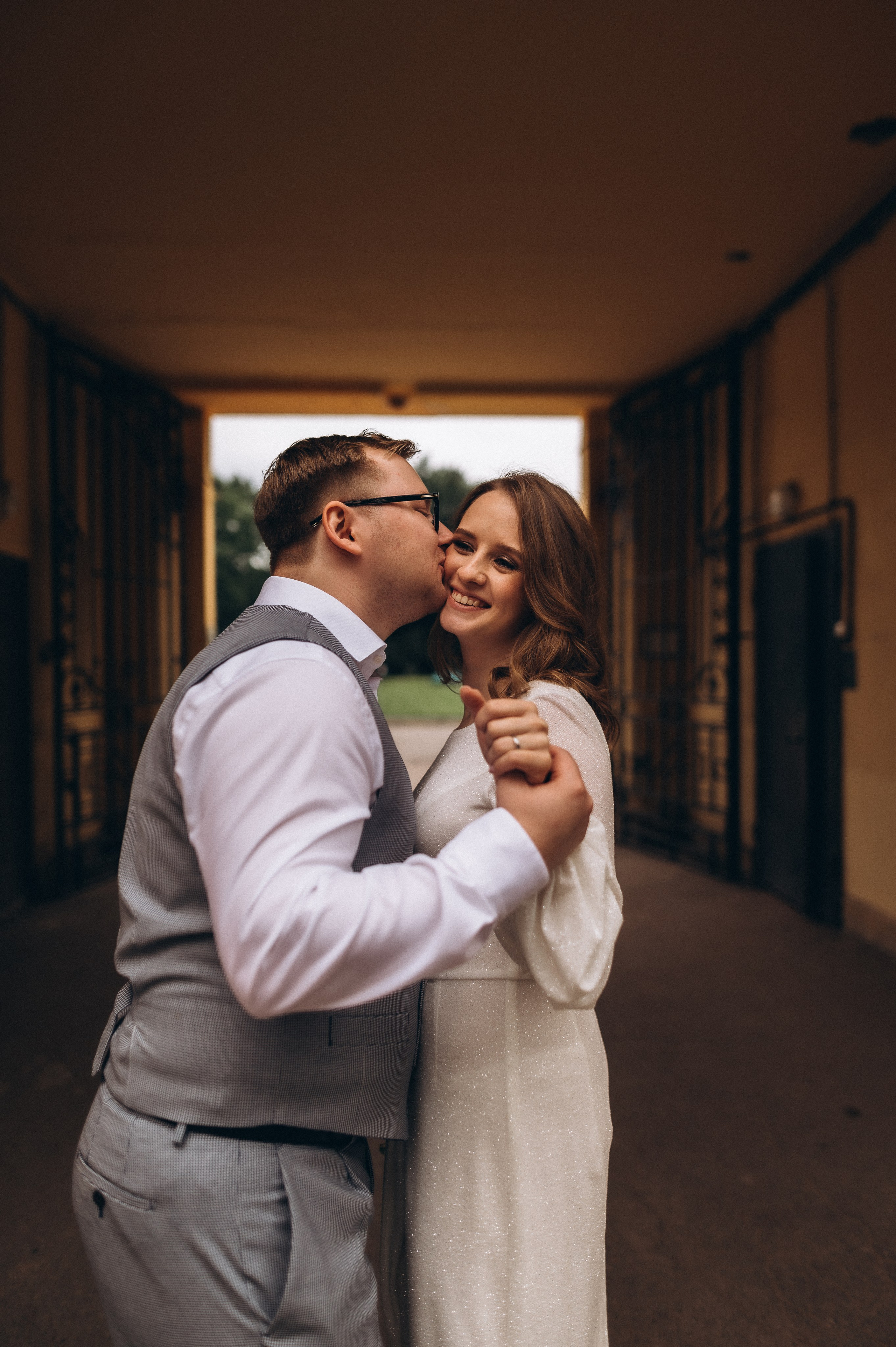 Загс+Оранжерея (камерная свадьба). Фотограф ПИТЕР СПБ Надежда Баранова