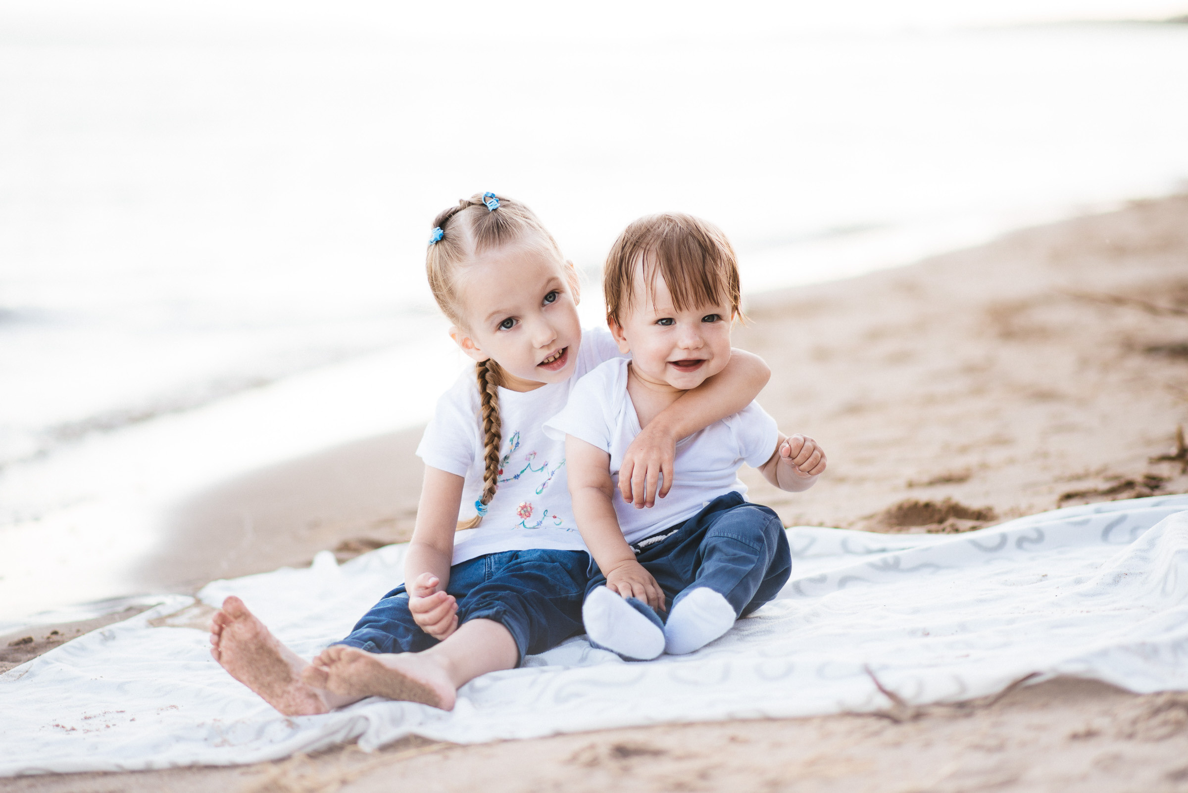 Катя, Рома, Миша и Даша. Фотограф Вадим Благодарный