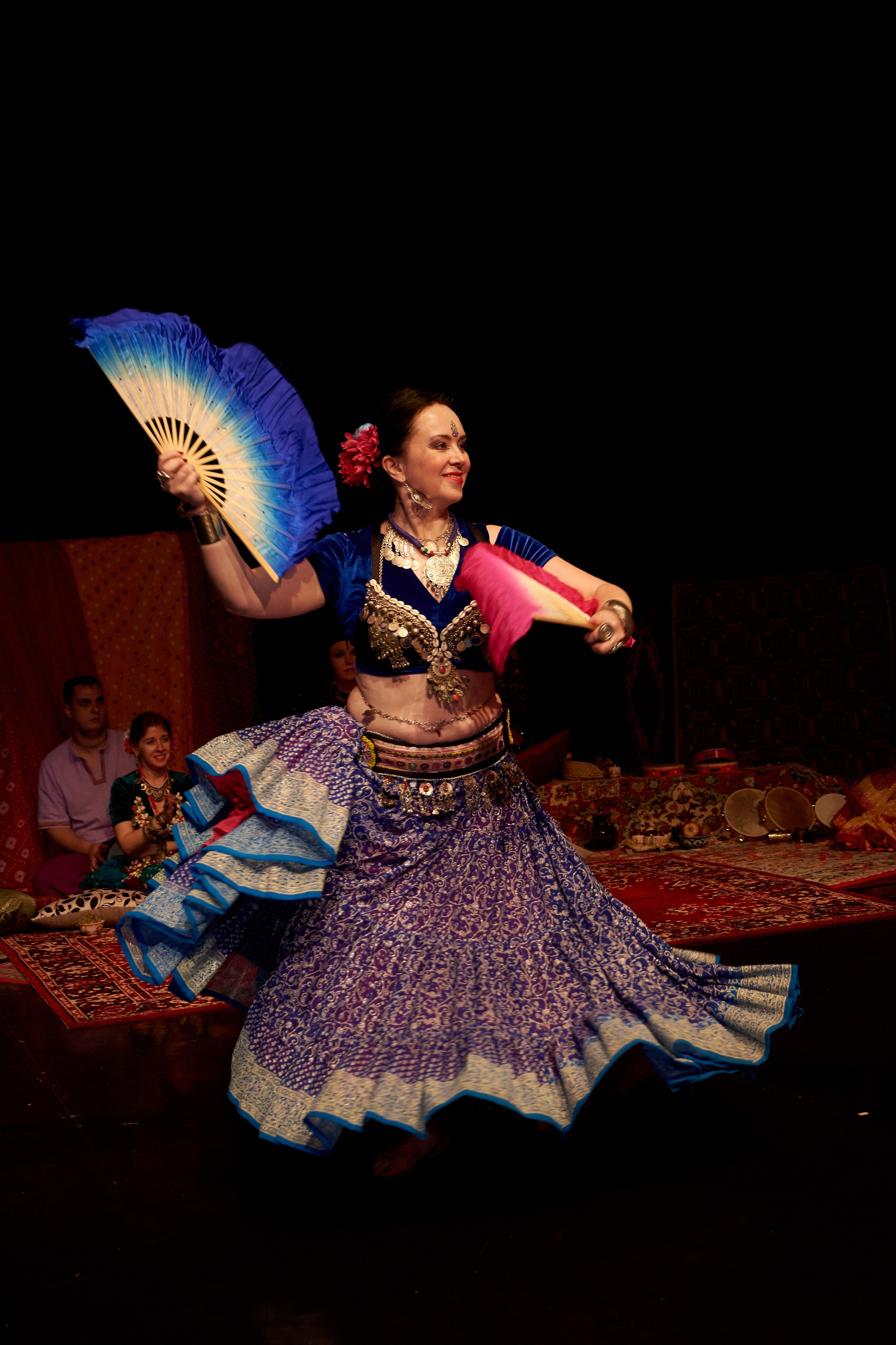 Город танцующего народа. Ольга Чёкотова (Фотограф Кострома)