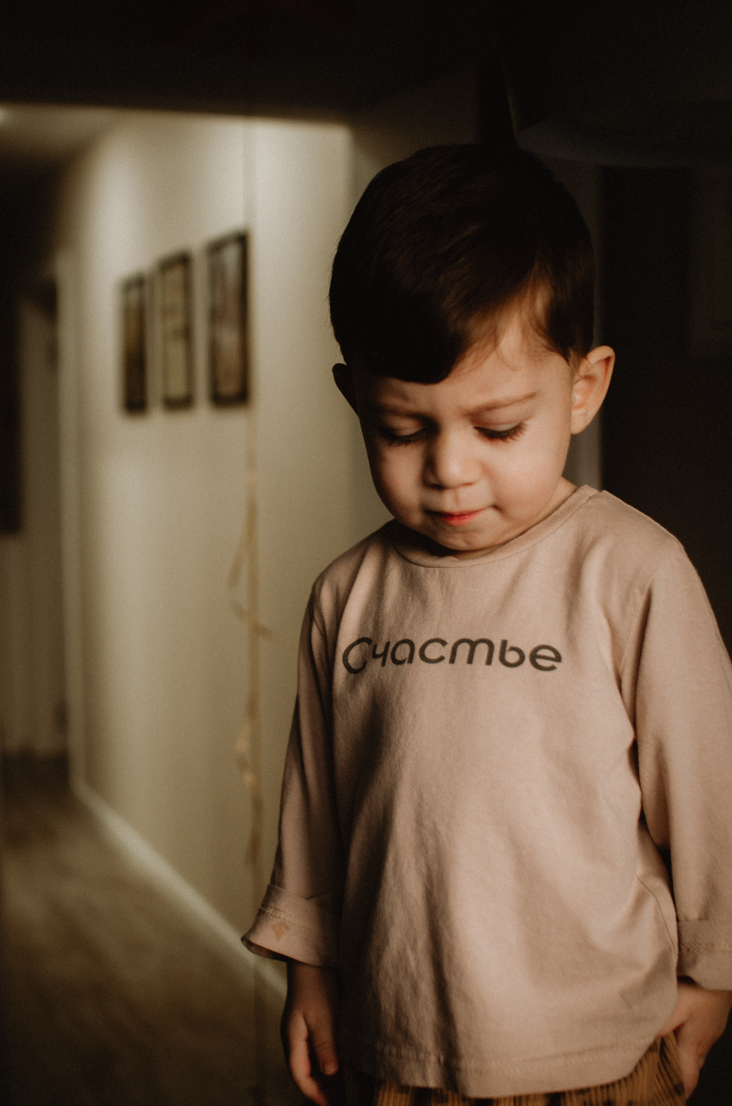 Адам, 18… месяцев