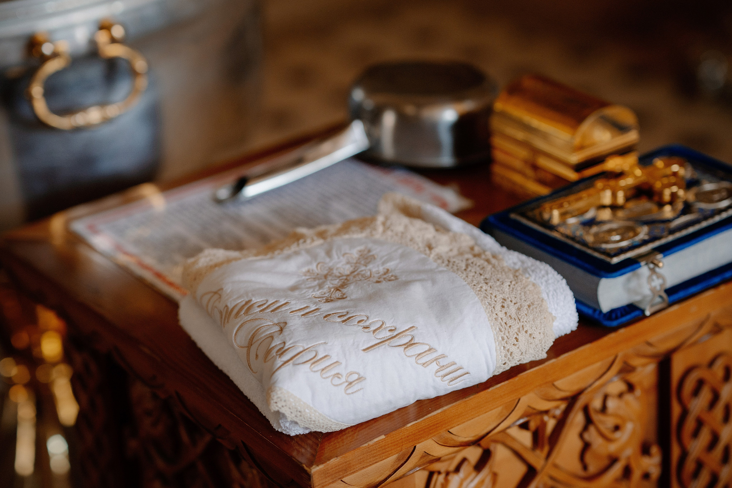 Крещение Софии. Фотограф на Крещение и Венчание в Красноярске Рамазанова Юлия