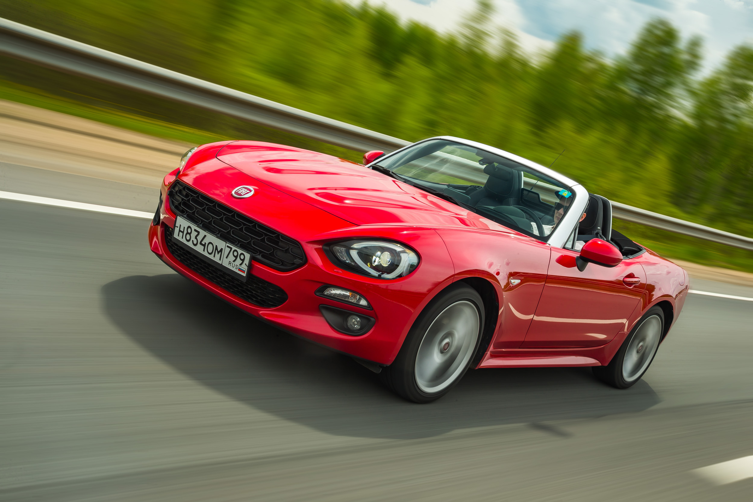 Fiat 124 & Mazda MX-5. Фотограф Дмитрий Питерский