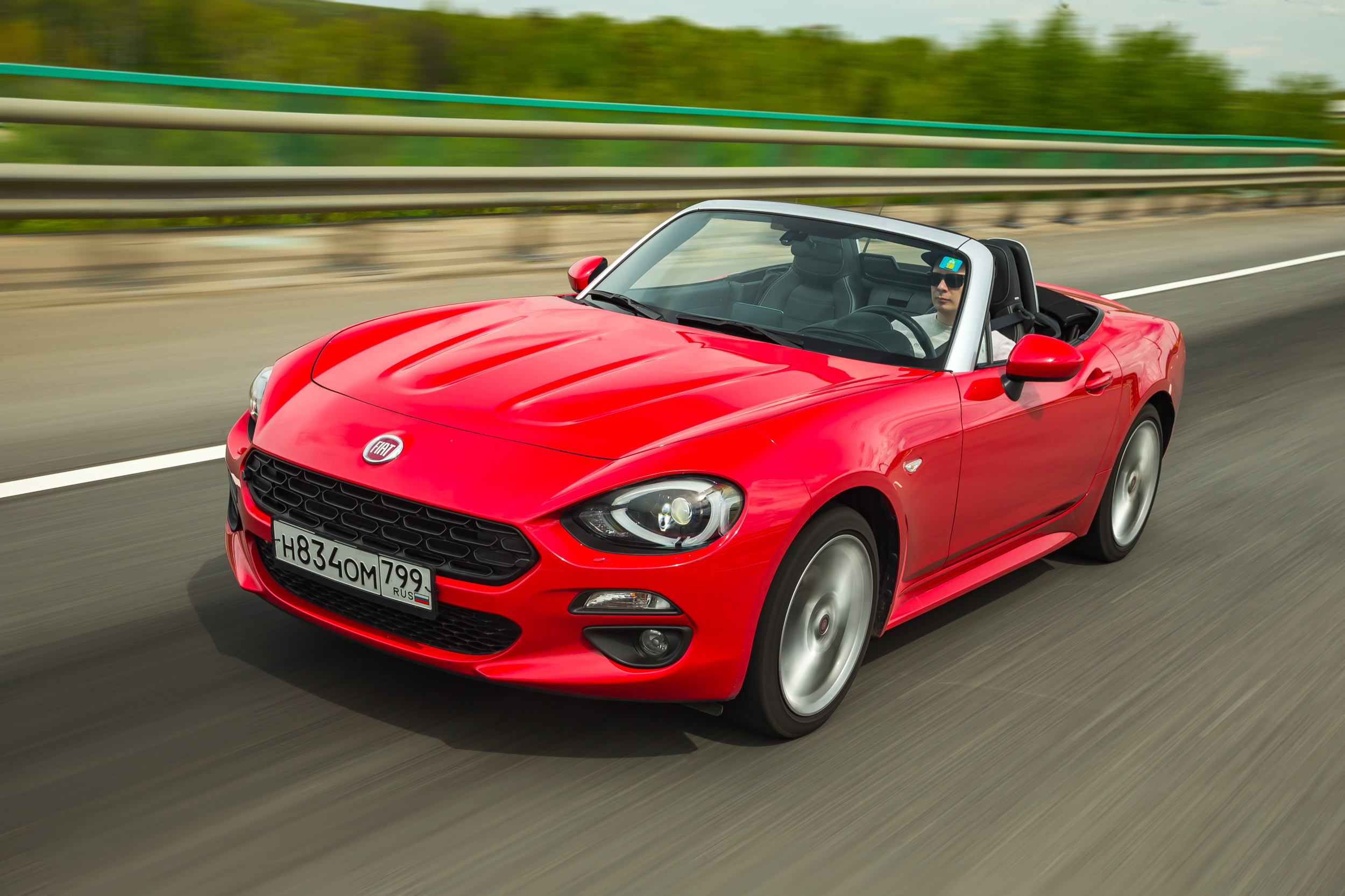 Fiat 124 & Mazda MX-5. Фотограф Дмитрий Питерский