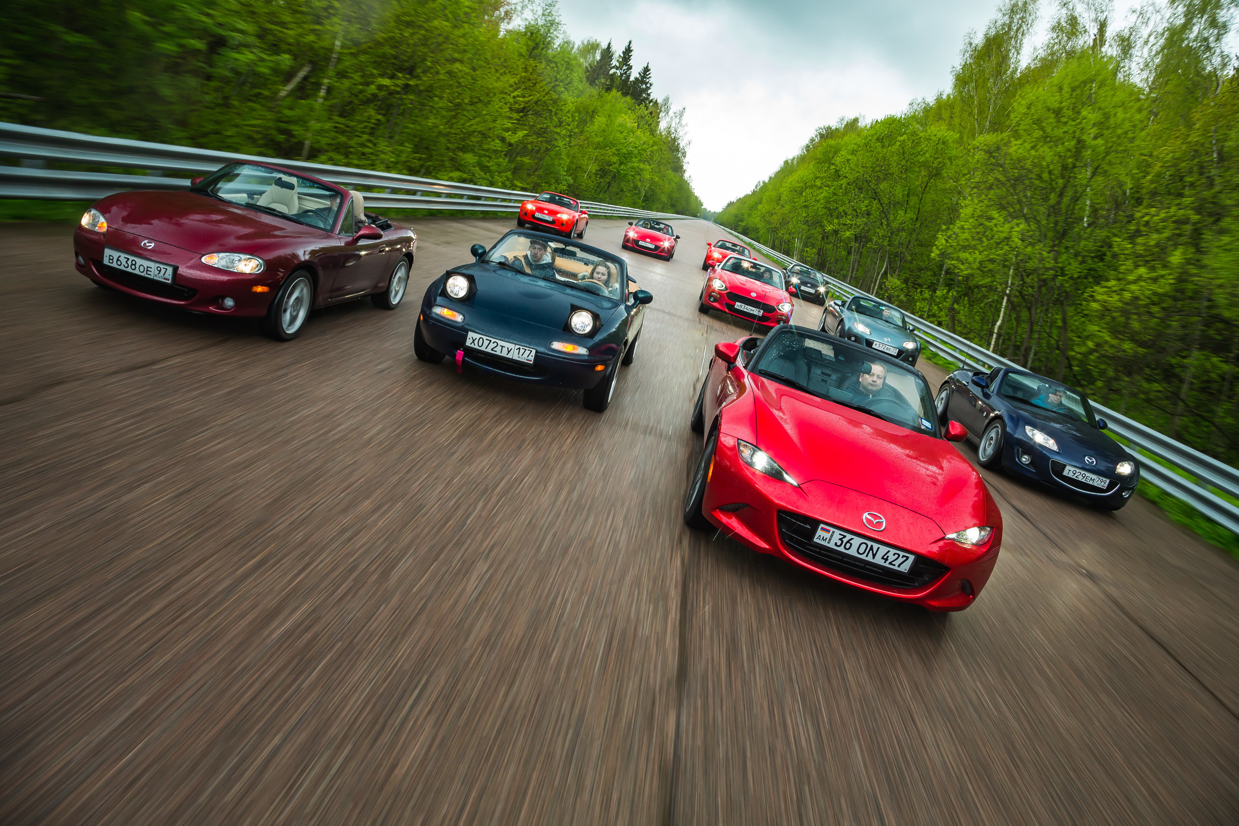 Fiat 124 & Mazda MX-5. Фотограф Дмитрий Питерский