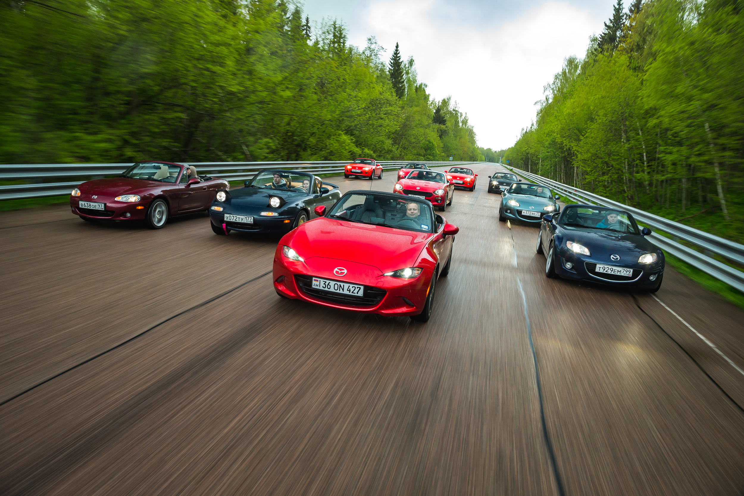 Fiat 124 & Mazda MX-5. Фотограф Дмитрий Питерский