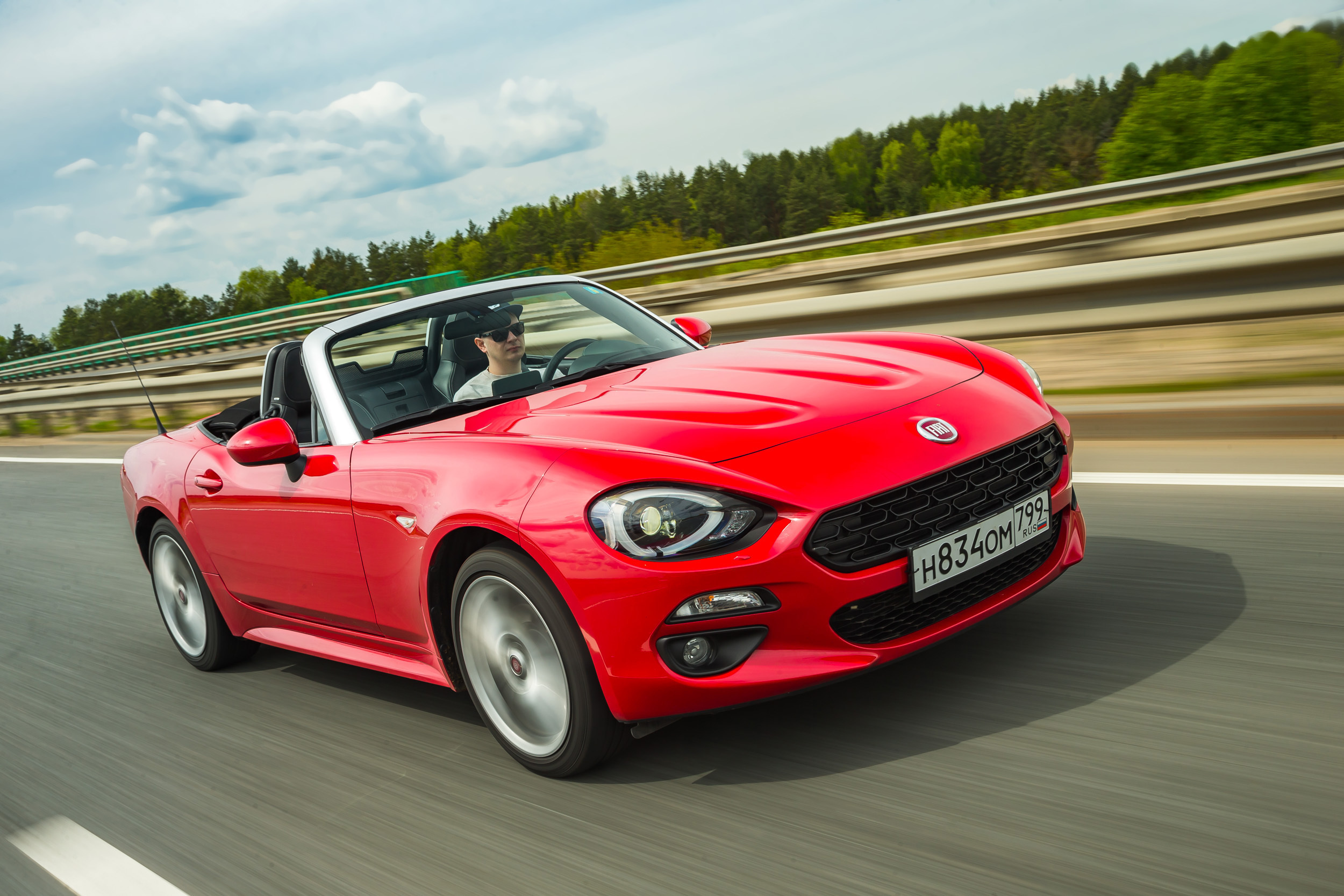 Fiat 124 & Mazda MX-5. Фотограф Дмитрий Питерский