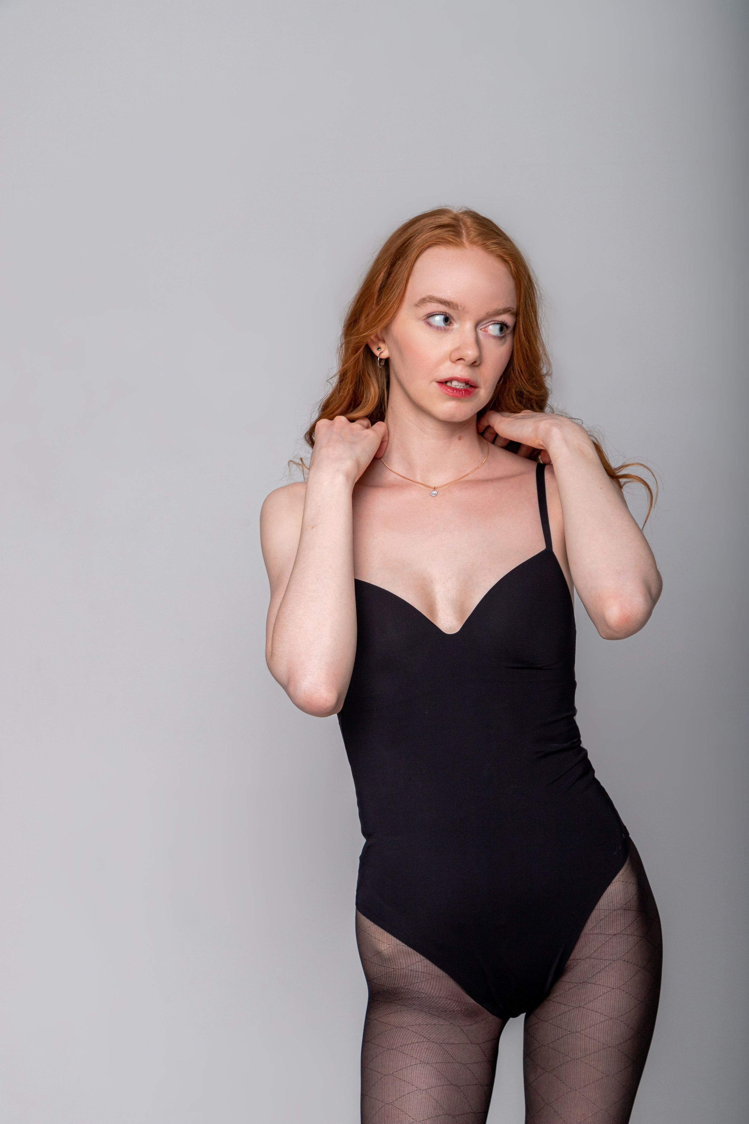 София: журнальная история на циклораме. Портретный и репортажный фотограф в Воронеже: Анастасия Пузикова