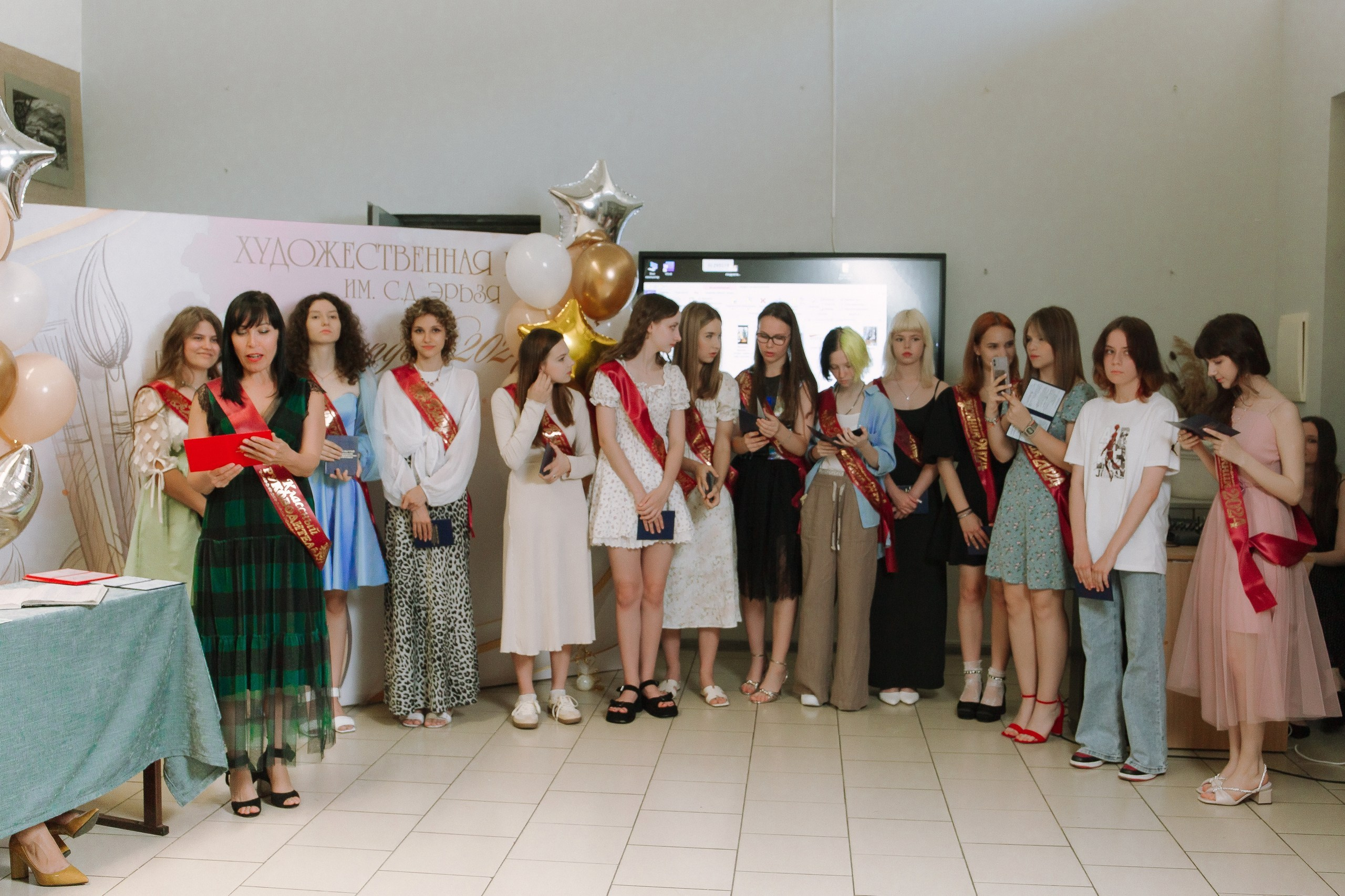 Выпускной в Художественной школе. Выпускные альбомы Натальи Бутко: Новороссийск, Анапа, Геленджик