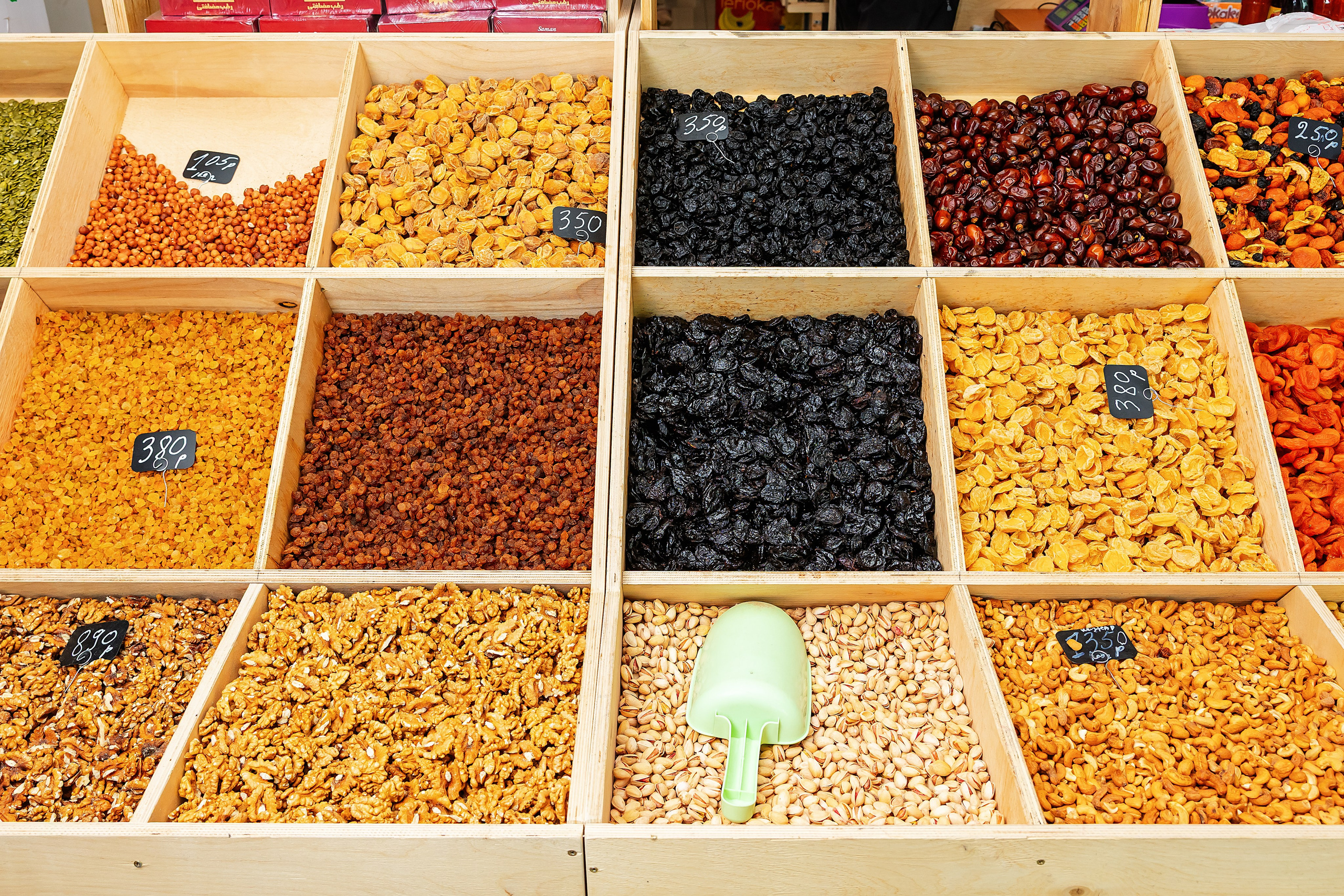 Рынок «Каскад». Фотограф и видеограф в Улан-Удэ: Аюна Габагуева и Артём Шаханов