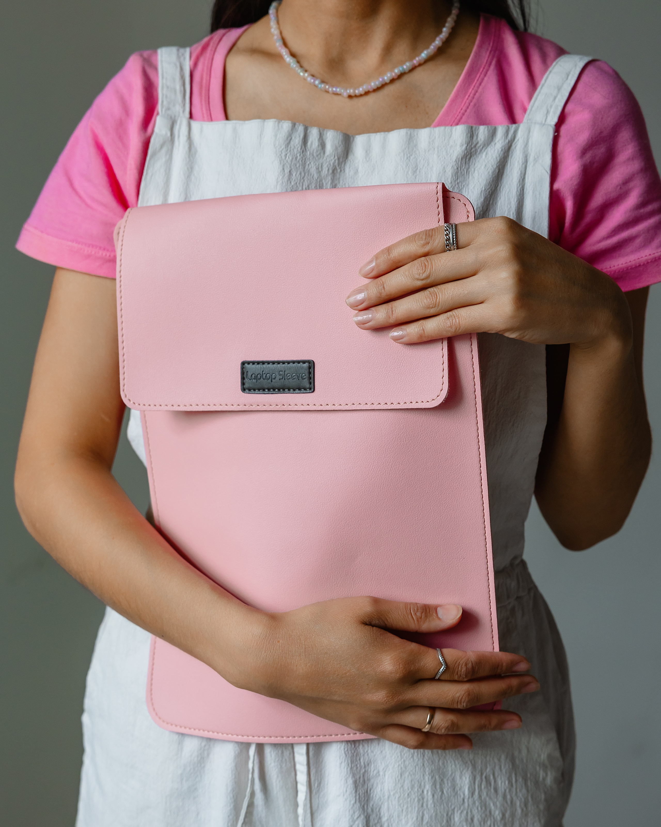 WB: Клавиатуры и чехлы. Фотограф и видеограф в Улан-Удэ: Аюна Габагуева и Артём Шаханов