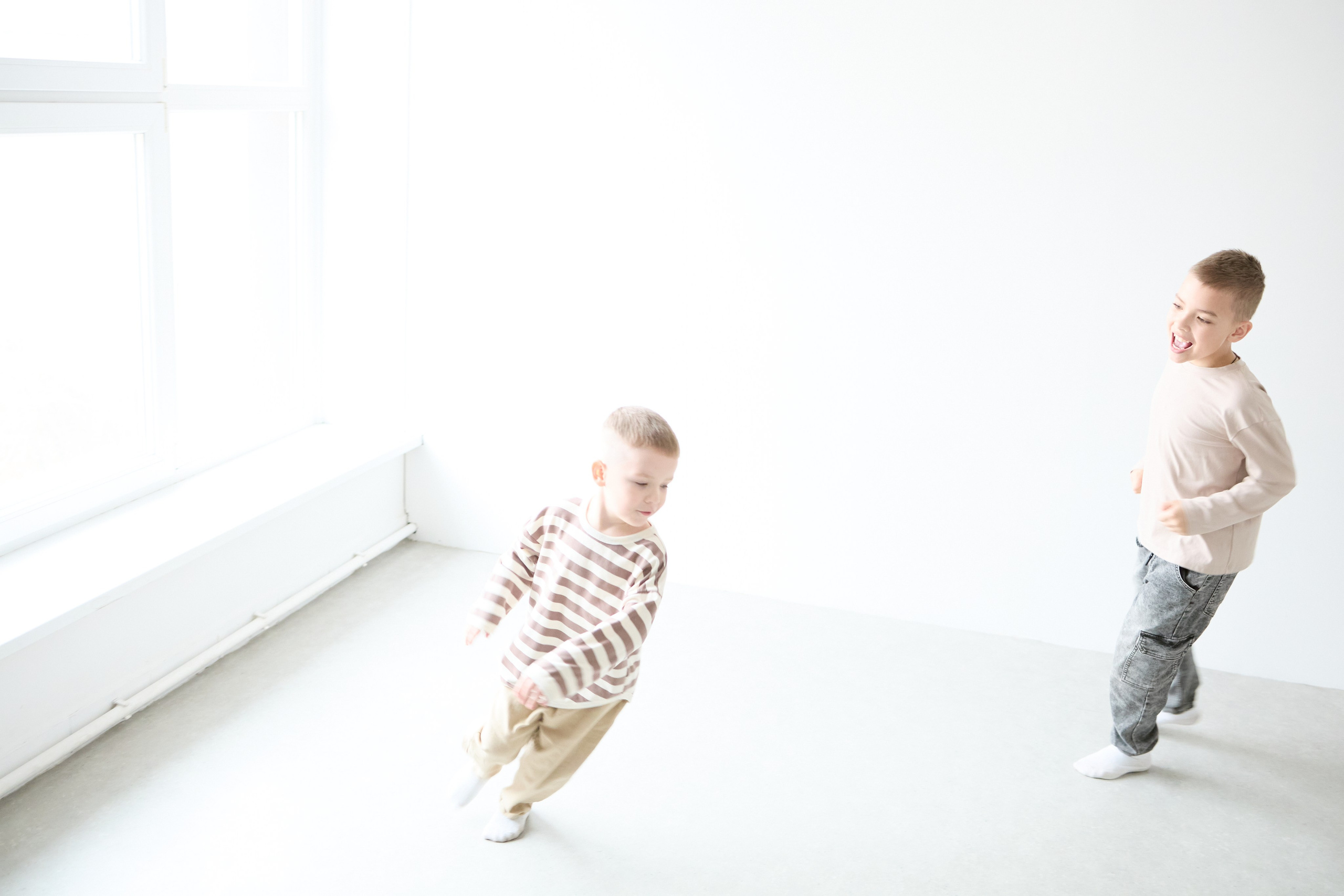 TONKIKH. КОНТЕНТ ДЛЯ БРЕНДОВ СПБ Лиза Федотова