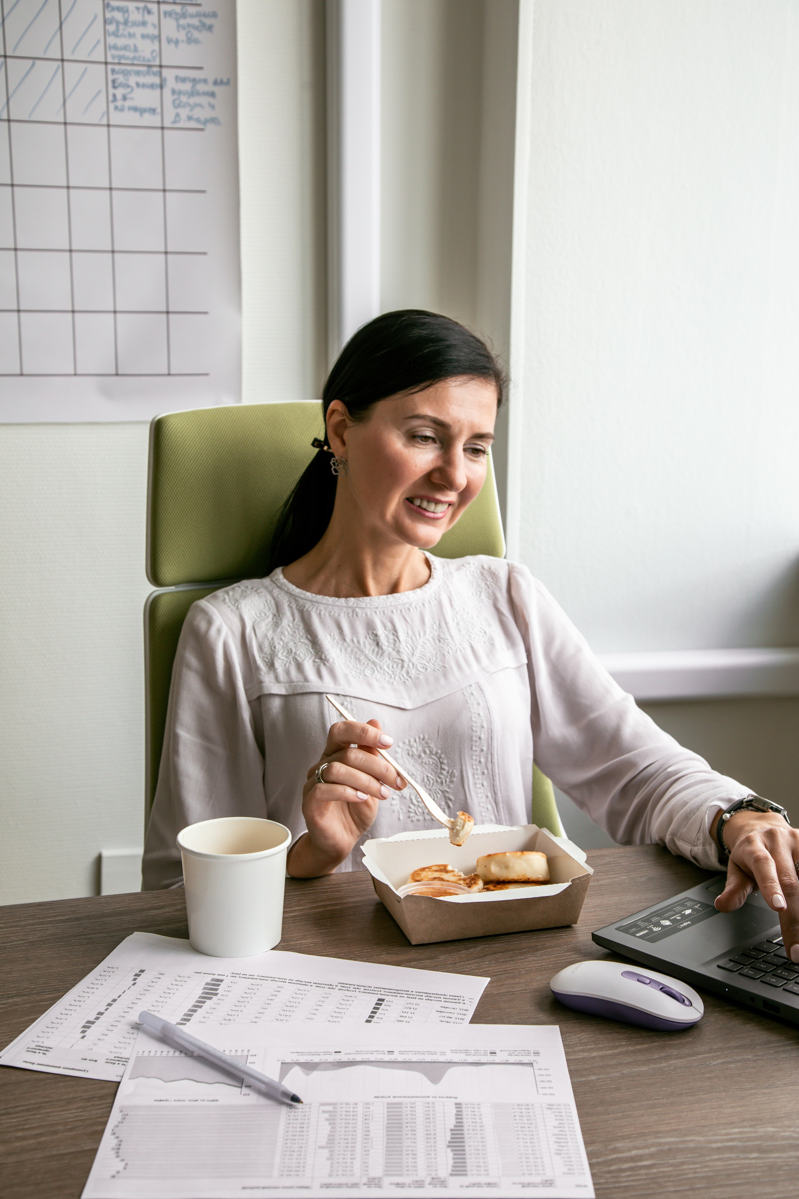 Ложка ру. Фудфотограф, фудстилист и сет дизайнер в Москве Алена Синицына