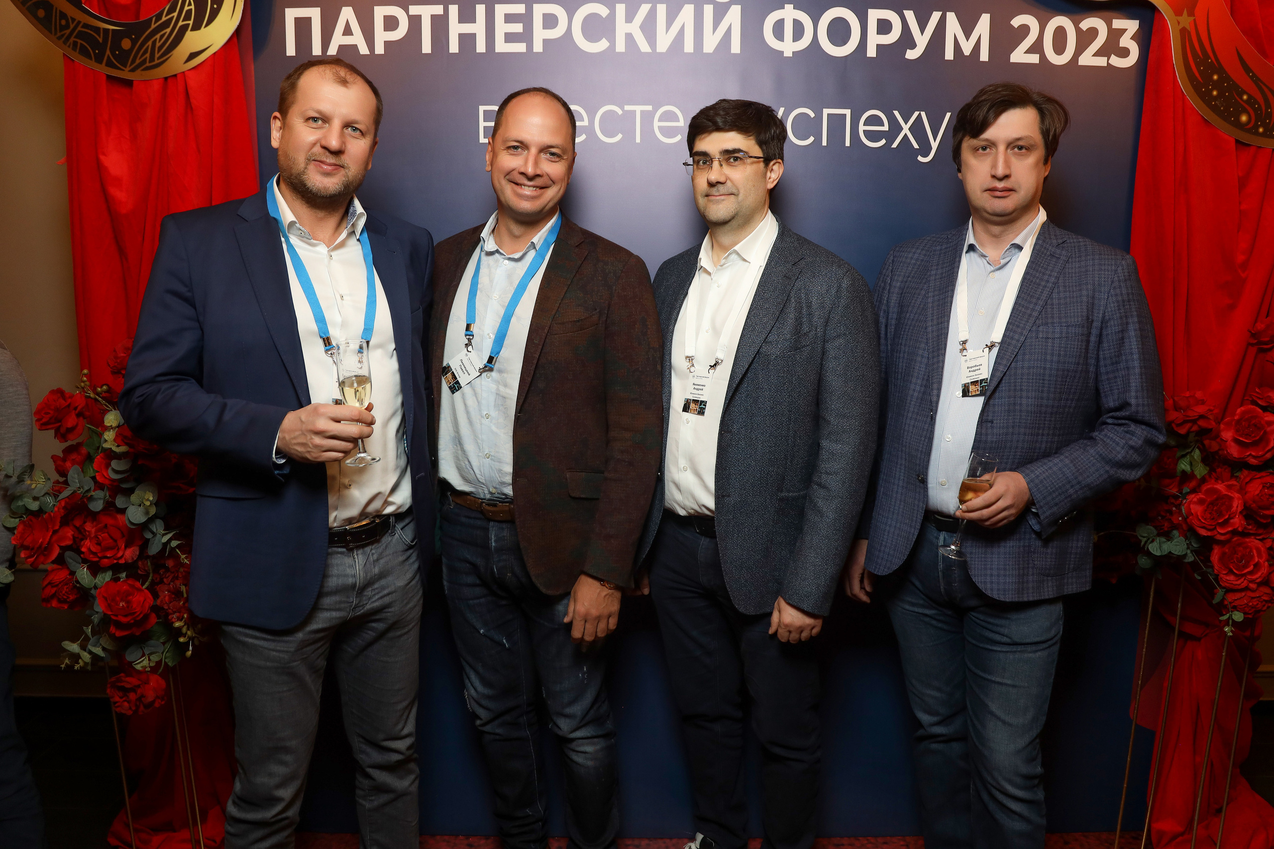 DIS. Фотограф Антон Чупринин