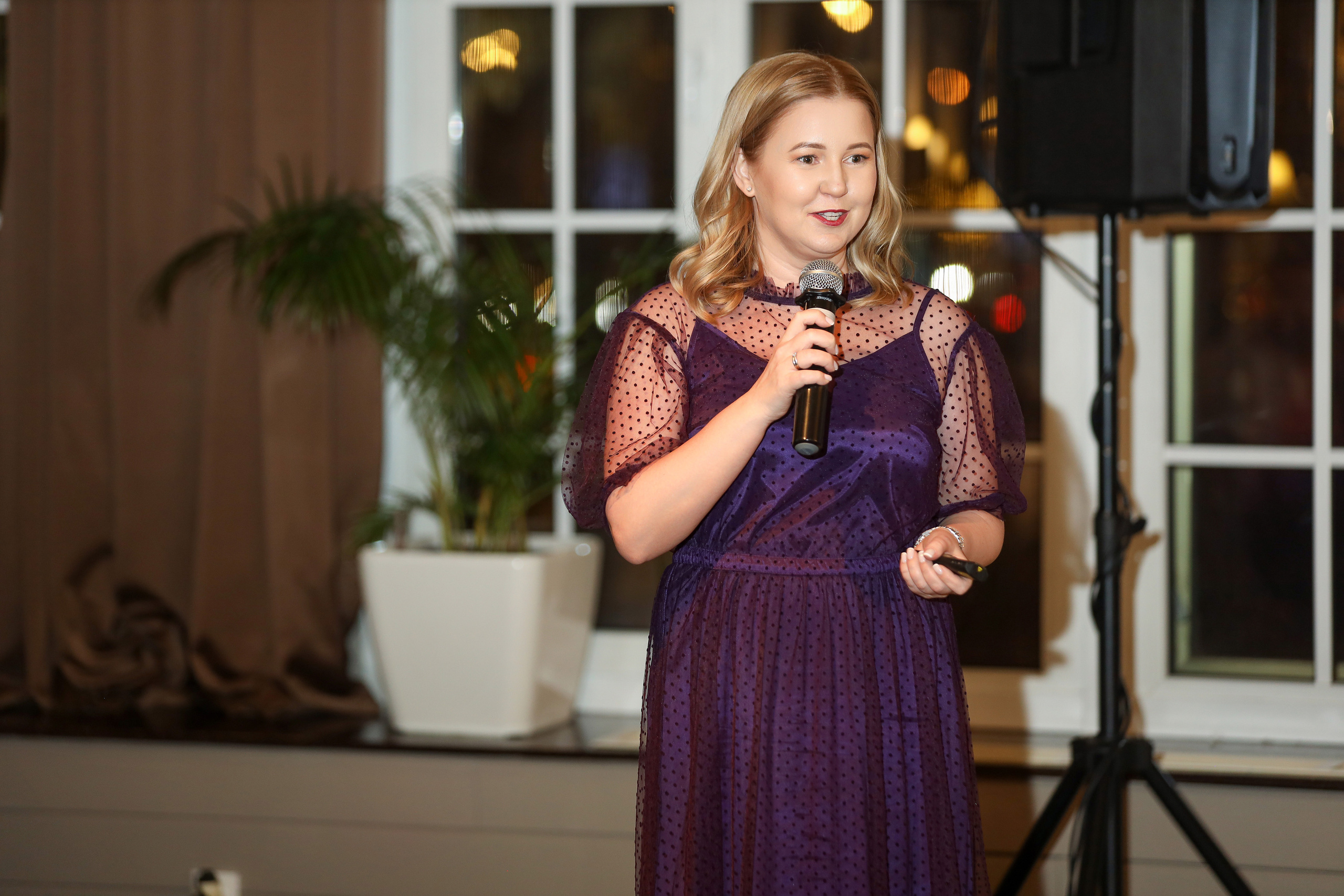 DIS. Фотограф Антон Чупринин