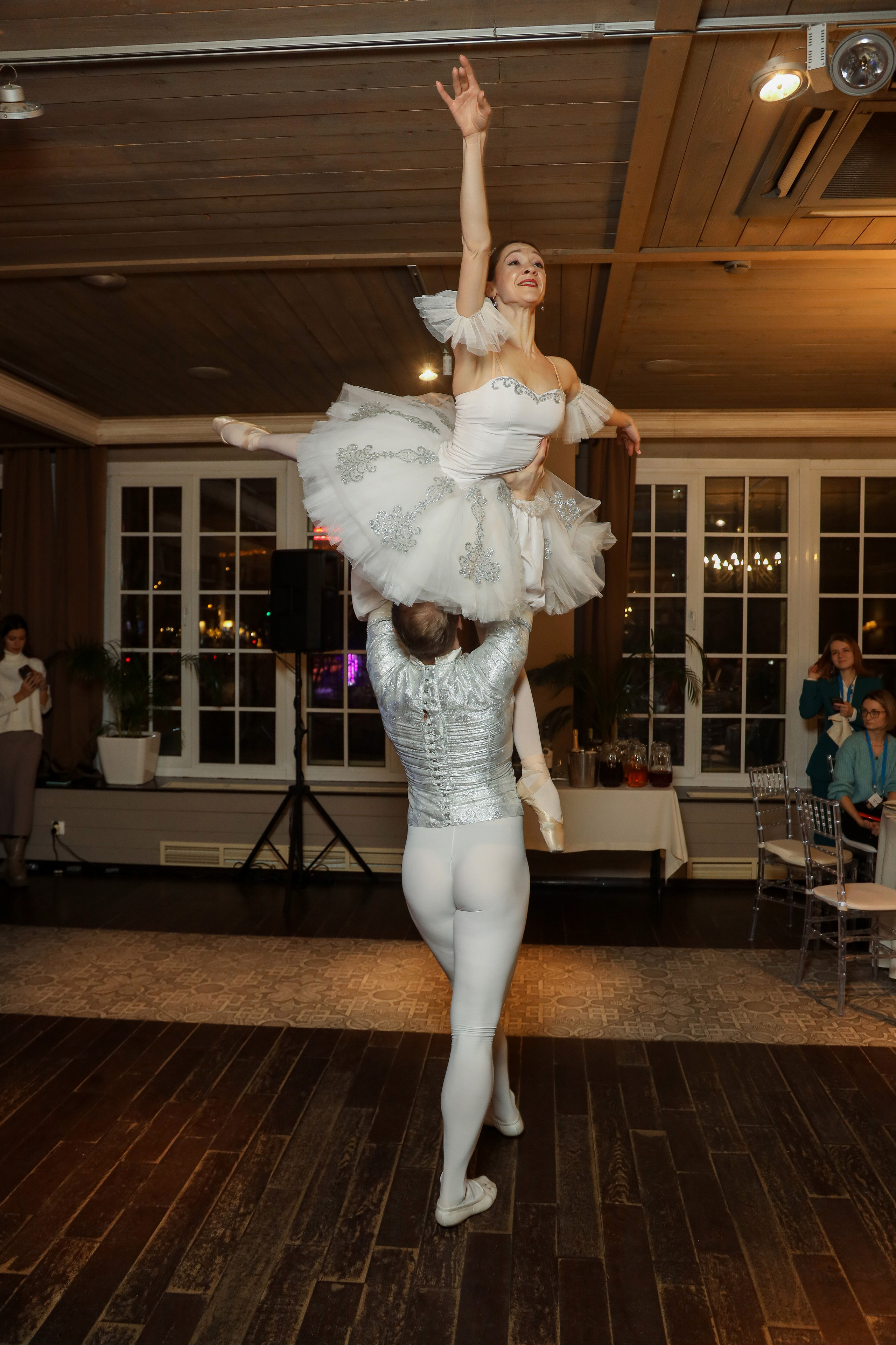 DIS. Фотограф Антон Чупринин