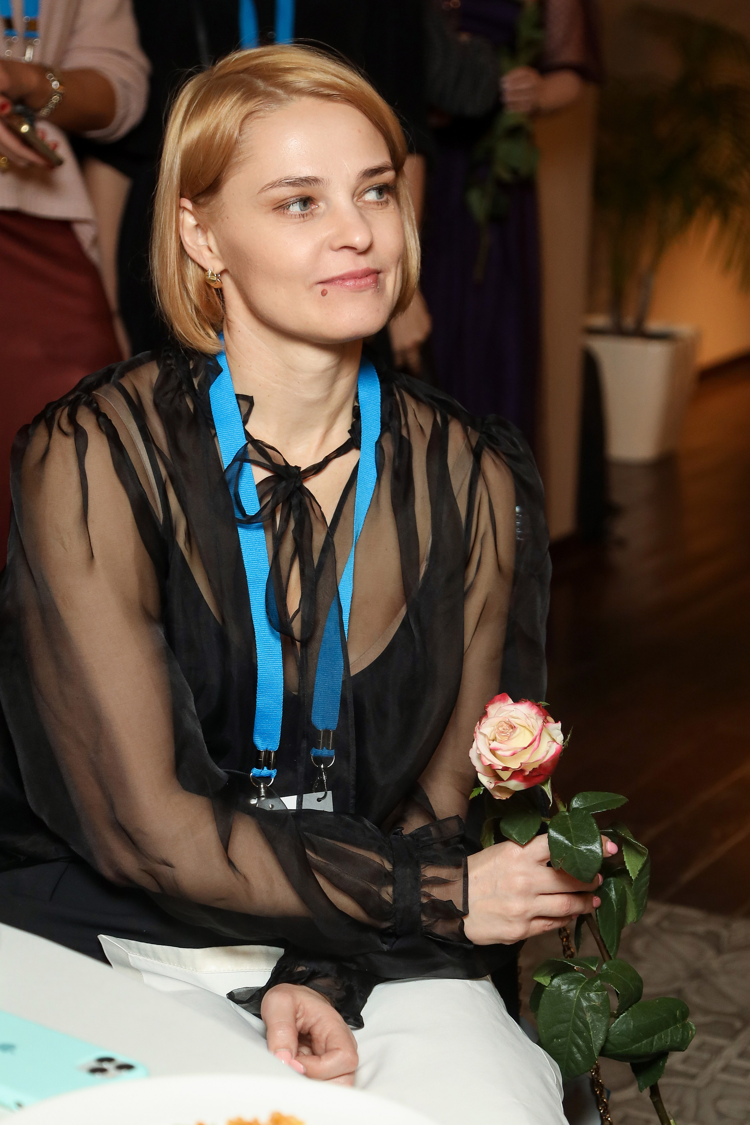 DIS. Фотограф Антон Чупринин