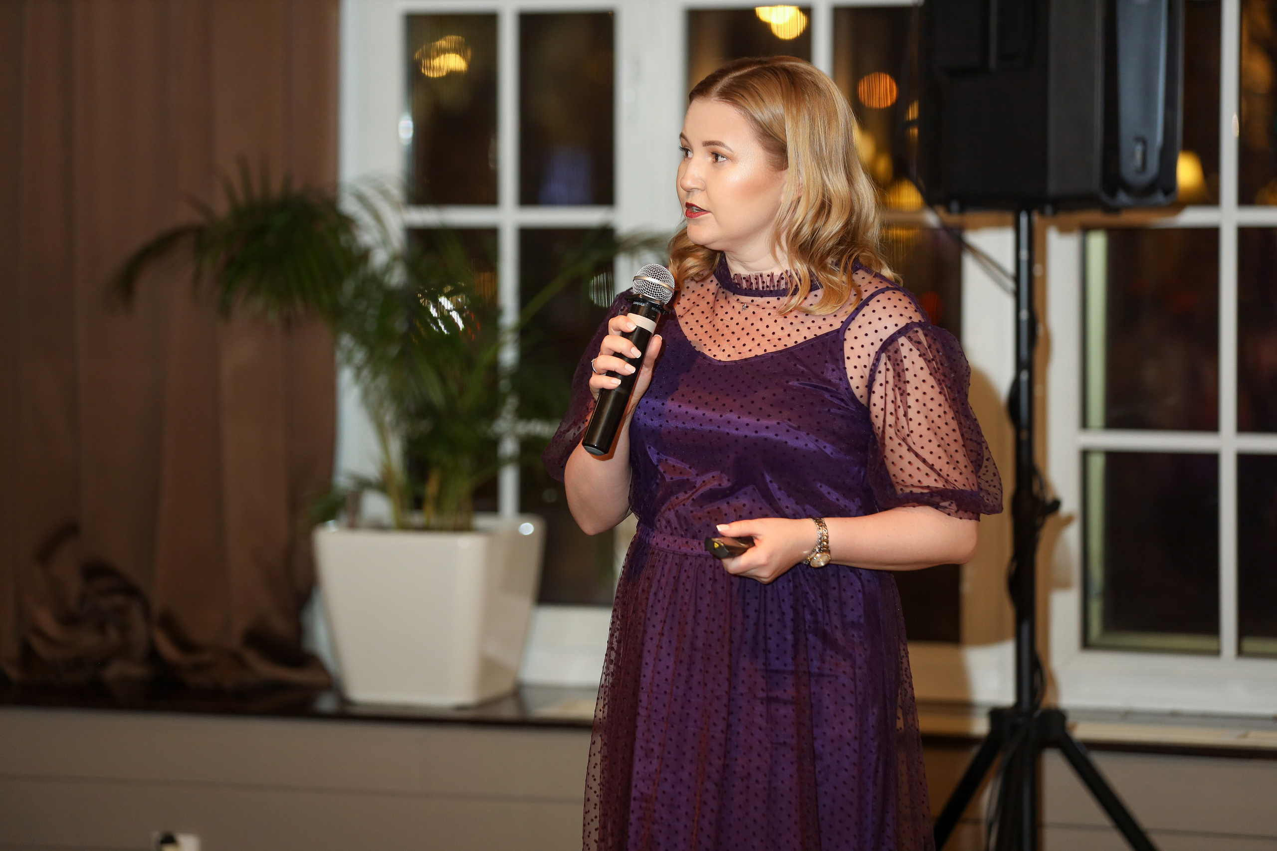 DIS. Фотограф Антон Чупринин