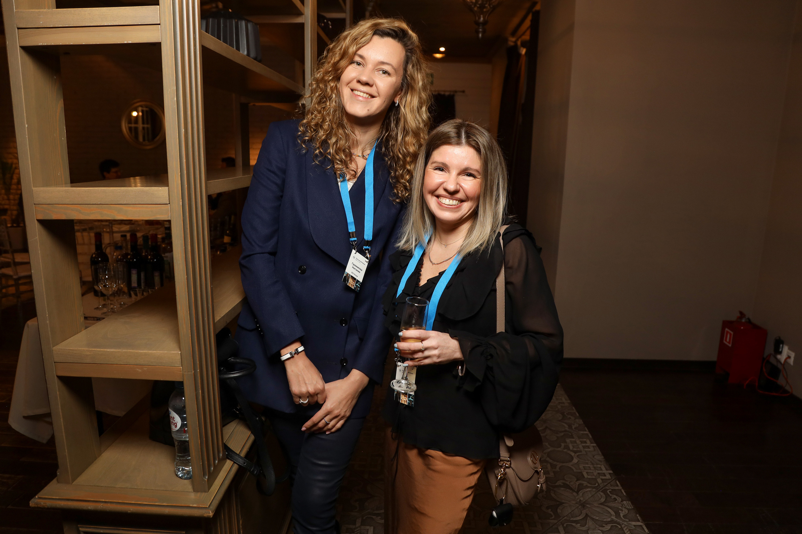 DIS. Фотограф Антон Чупринин