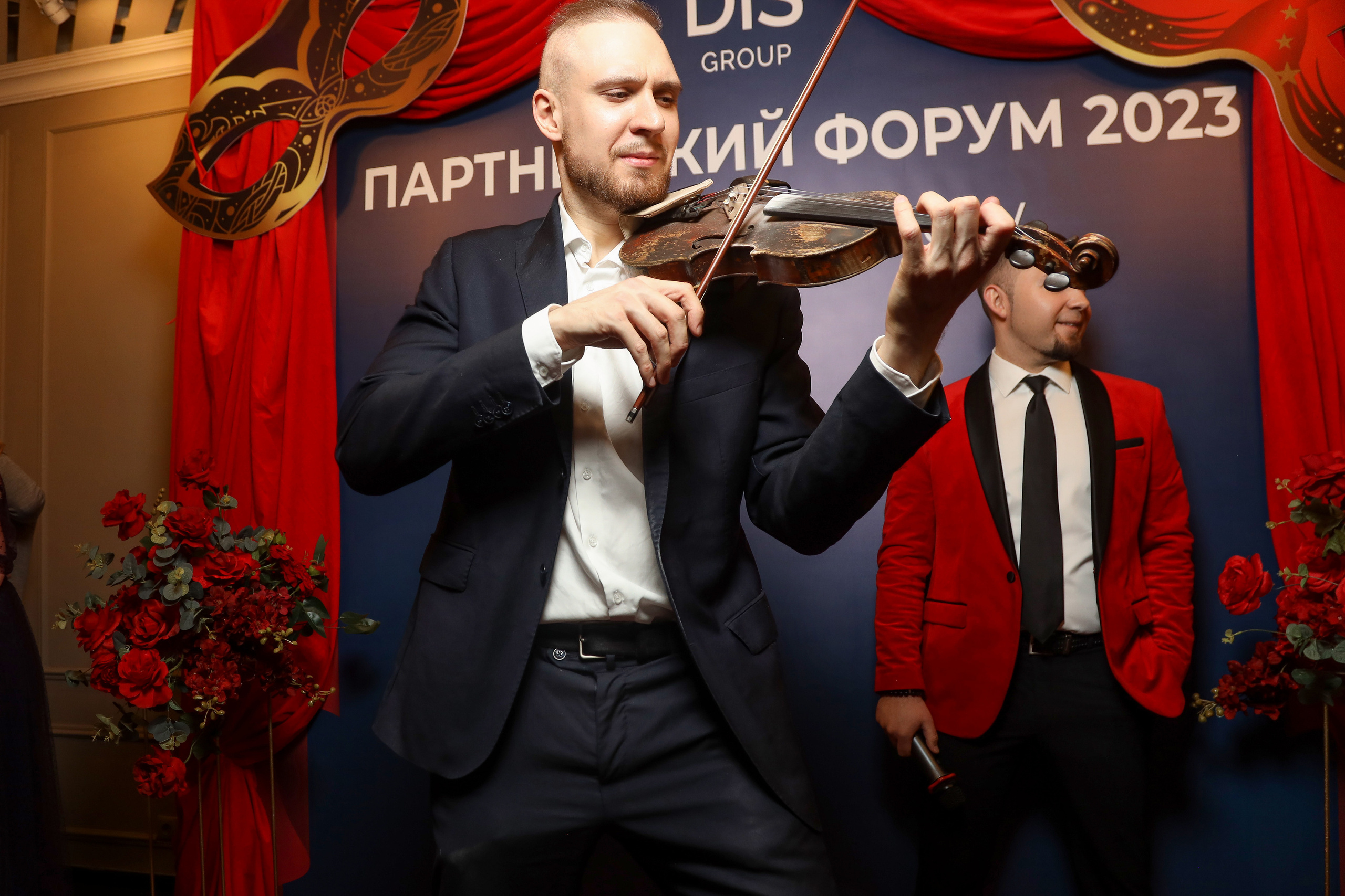 DIS. Фотограф Антон Чупринин