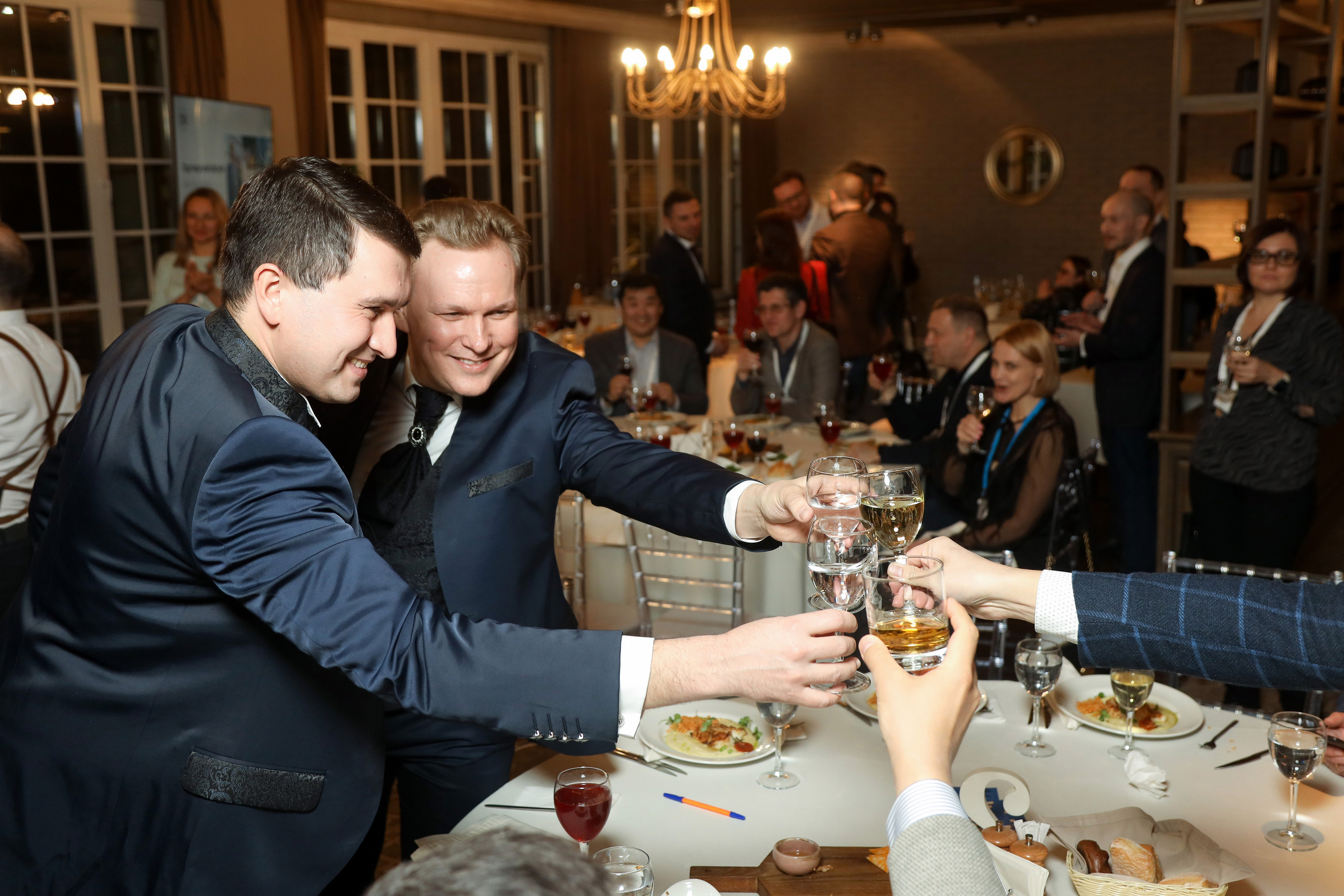 DIS. Фотограф Антон Чупринин