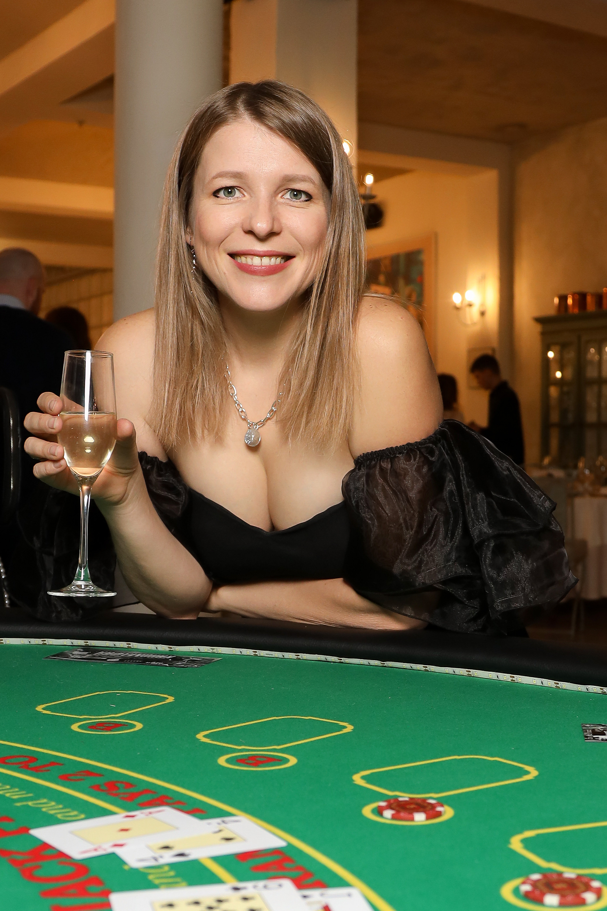 DIS Group 2023. Фотограф Антон Чупринин