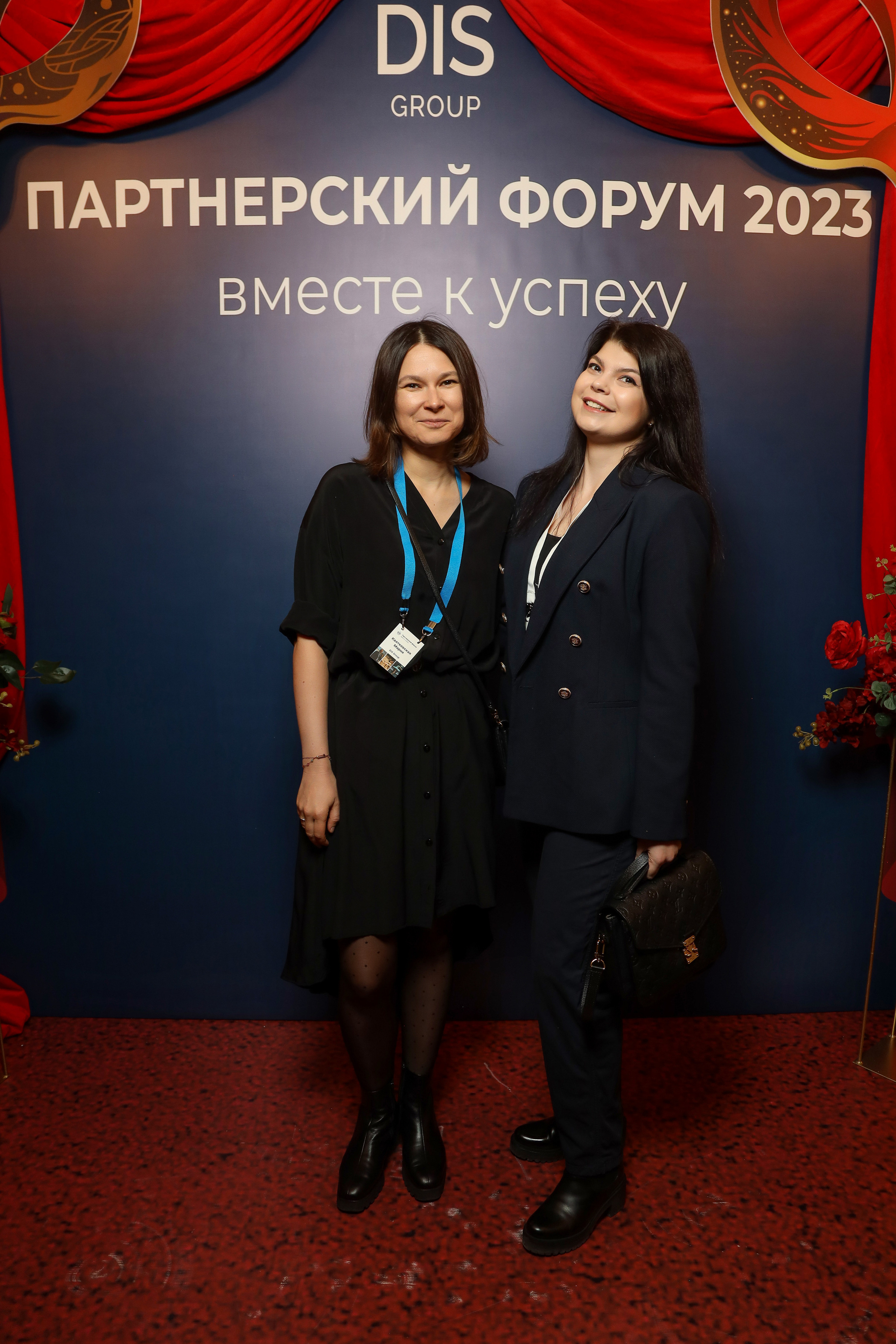 DIS. Фотограф Антон Чупринин