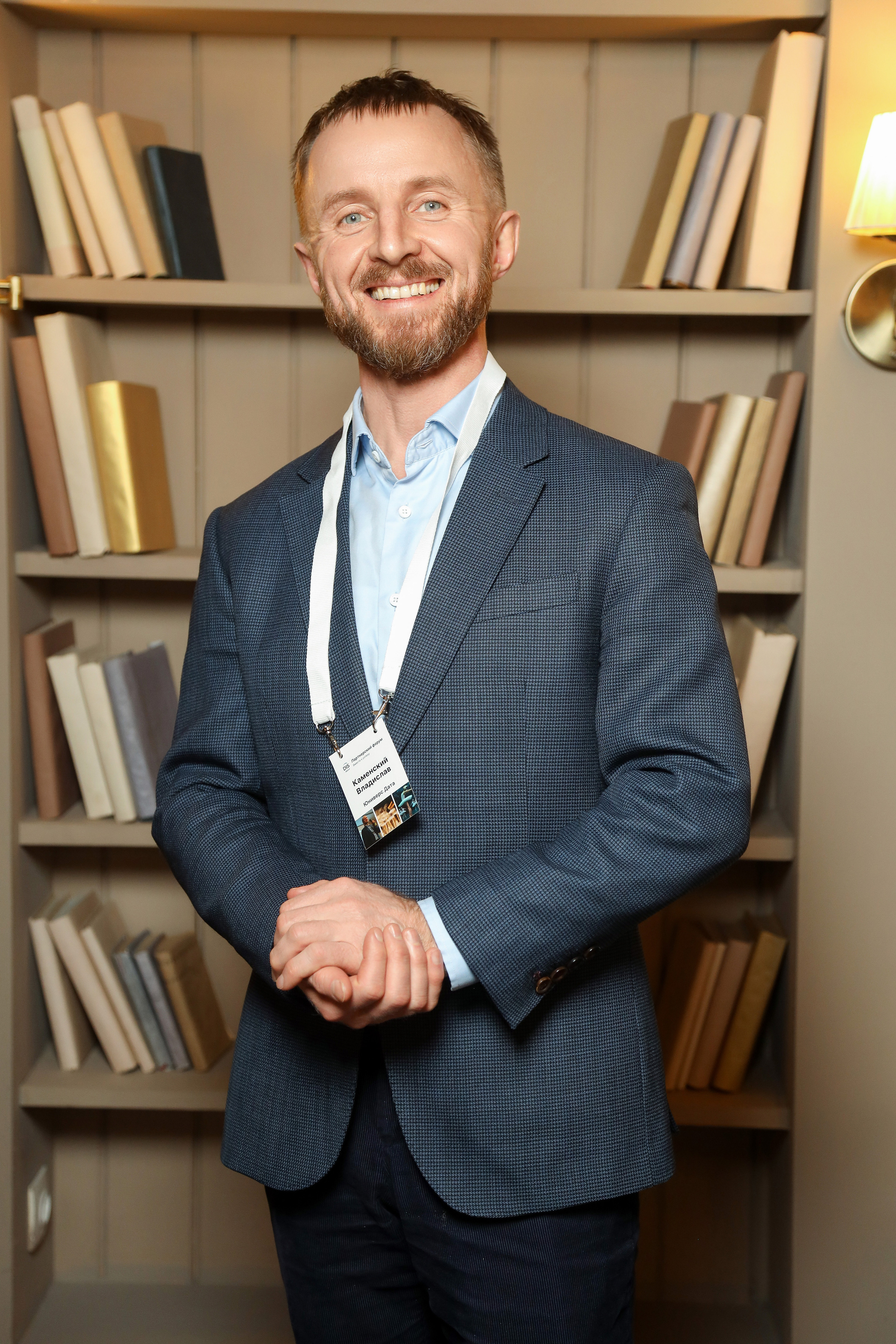 DIS. Фотограф Антон Чупринин