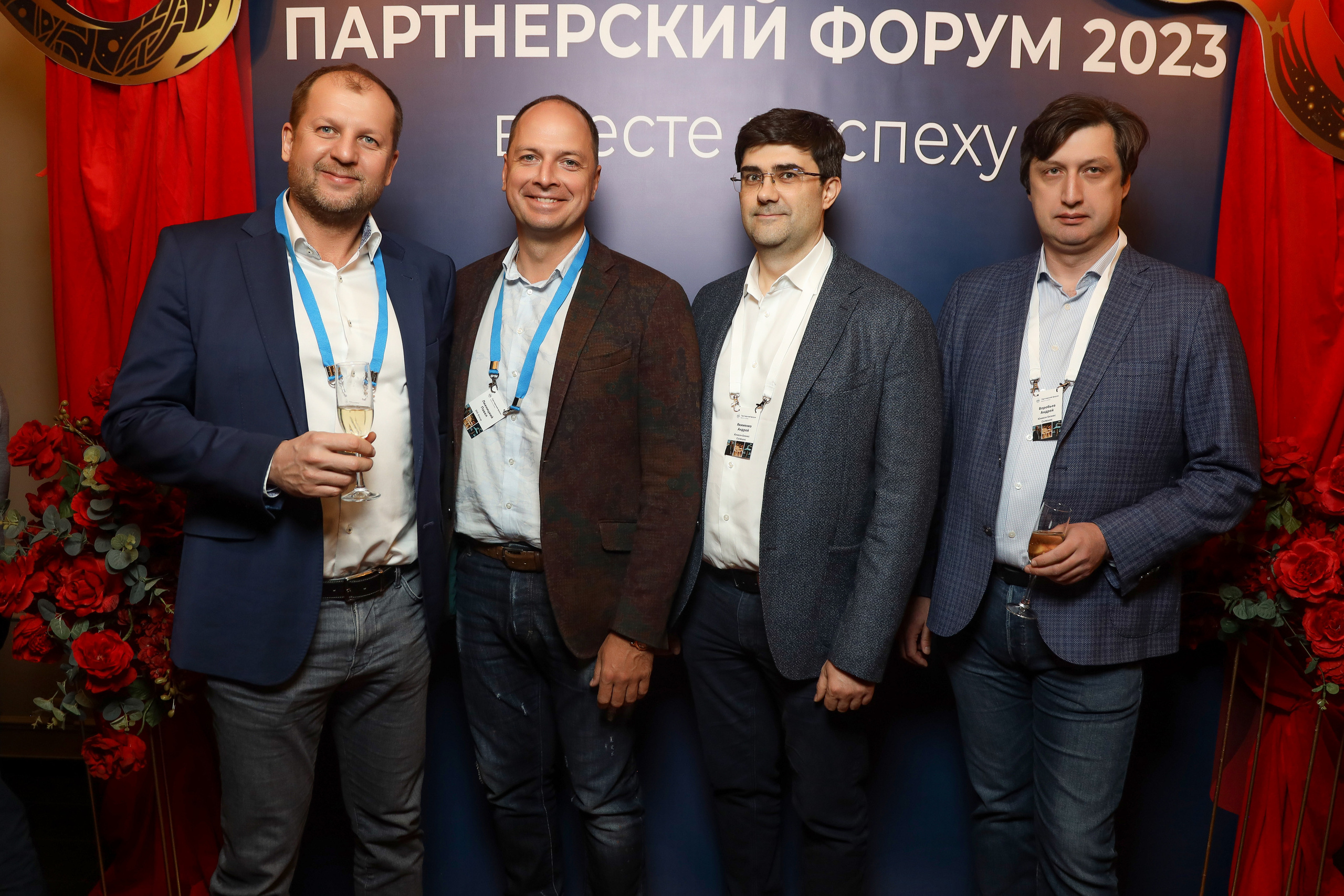 DIS. Фотограф Антон Чупринин